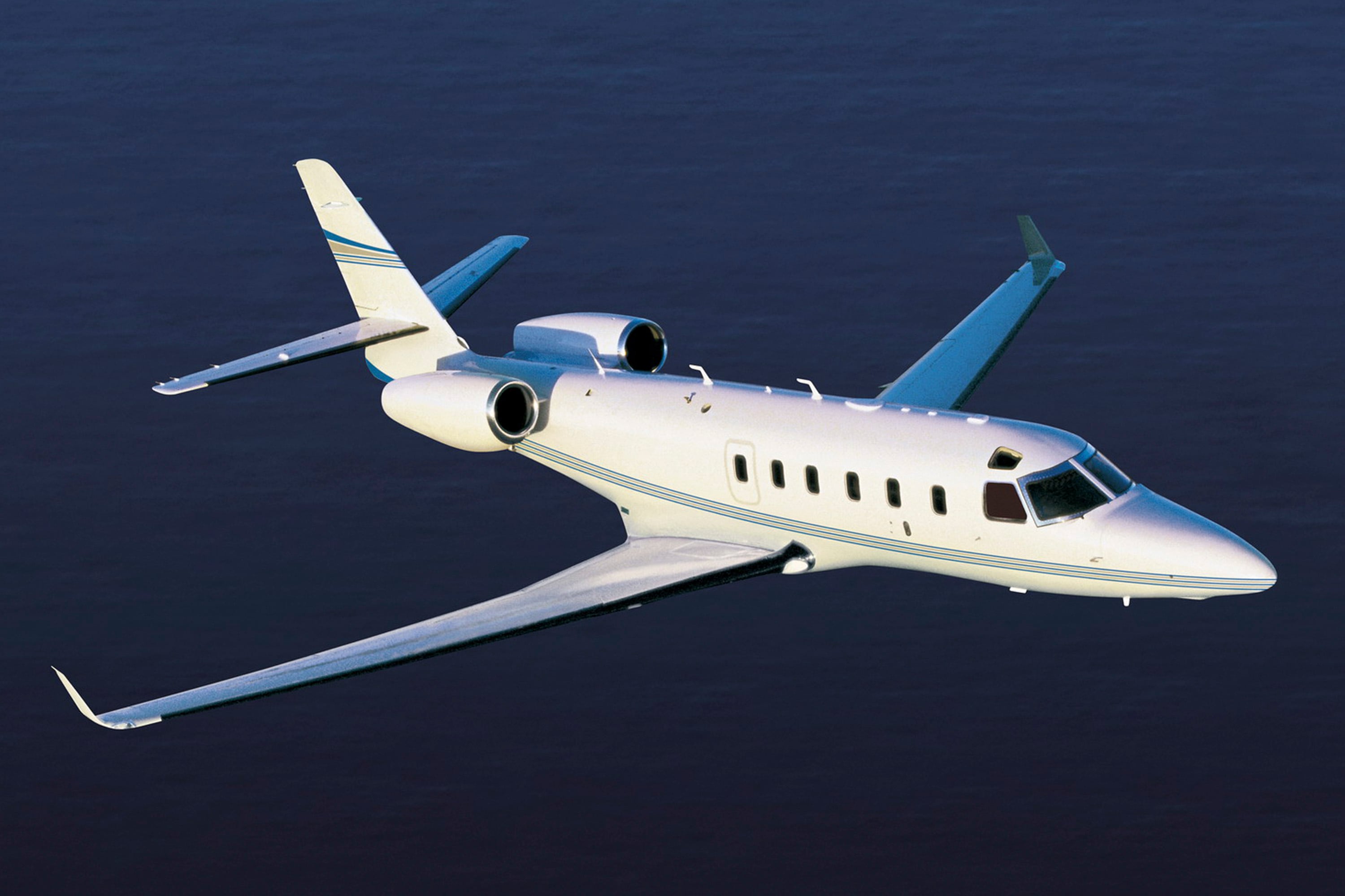 El Gulfstream G100