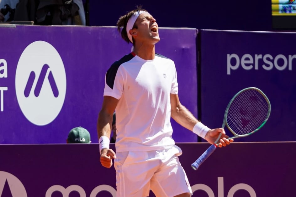 Tomás Etcheverry venció a Tabilo y avanzó a las semifinales del Argentina Open por primera vez: “La tercera fue la vencida”