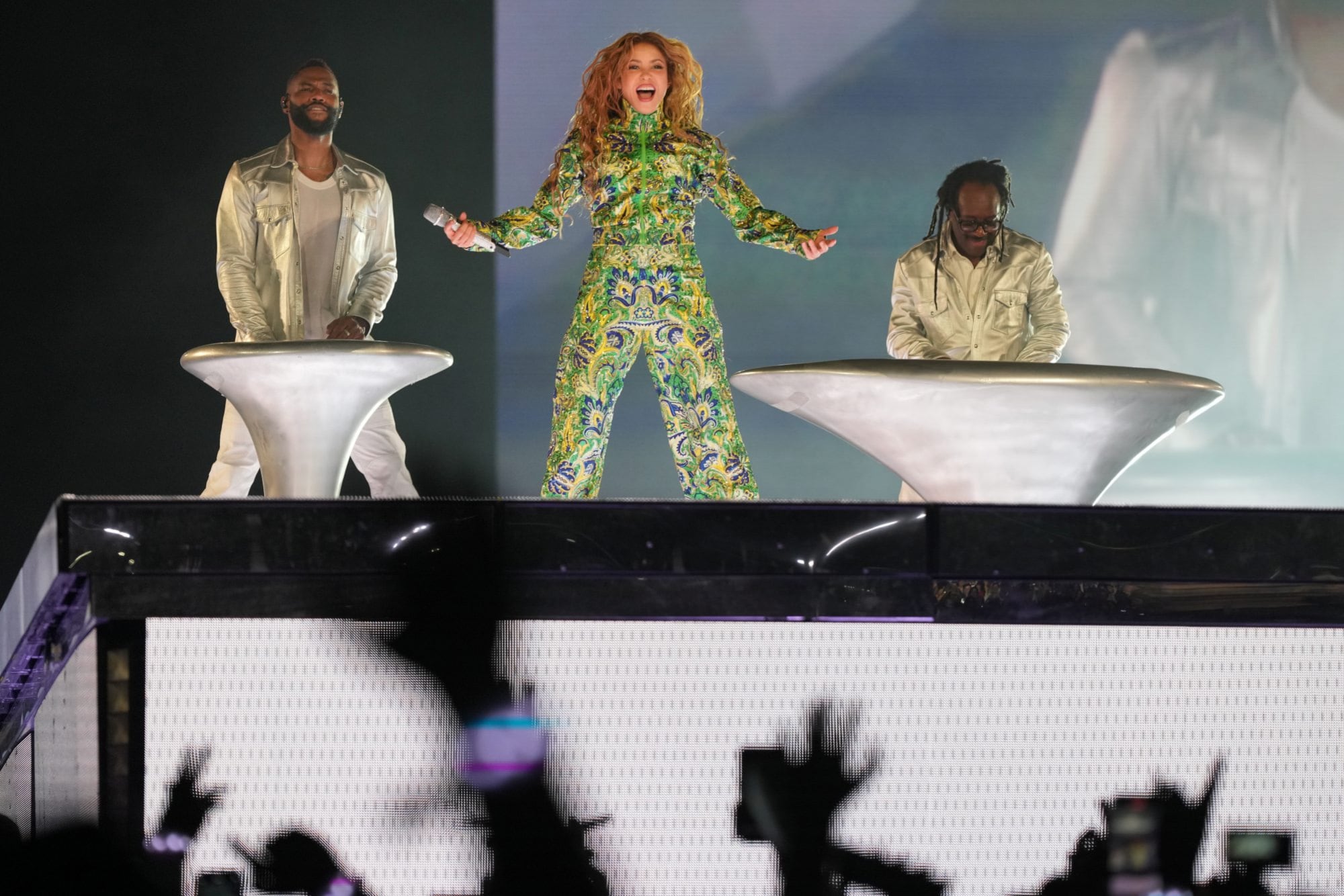 Shakira cantó frente a 2 millones de personas en Rio de Janeiro