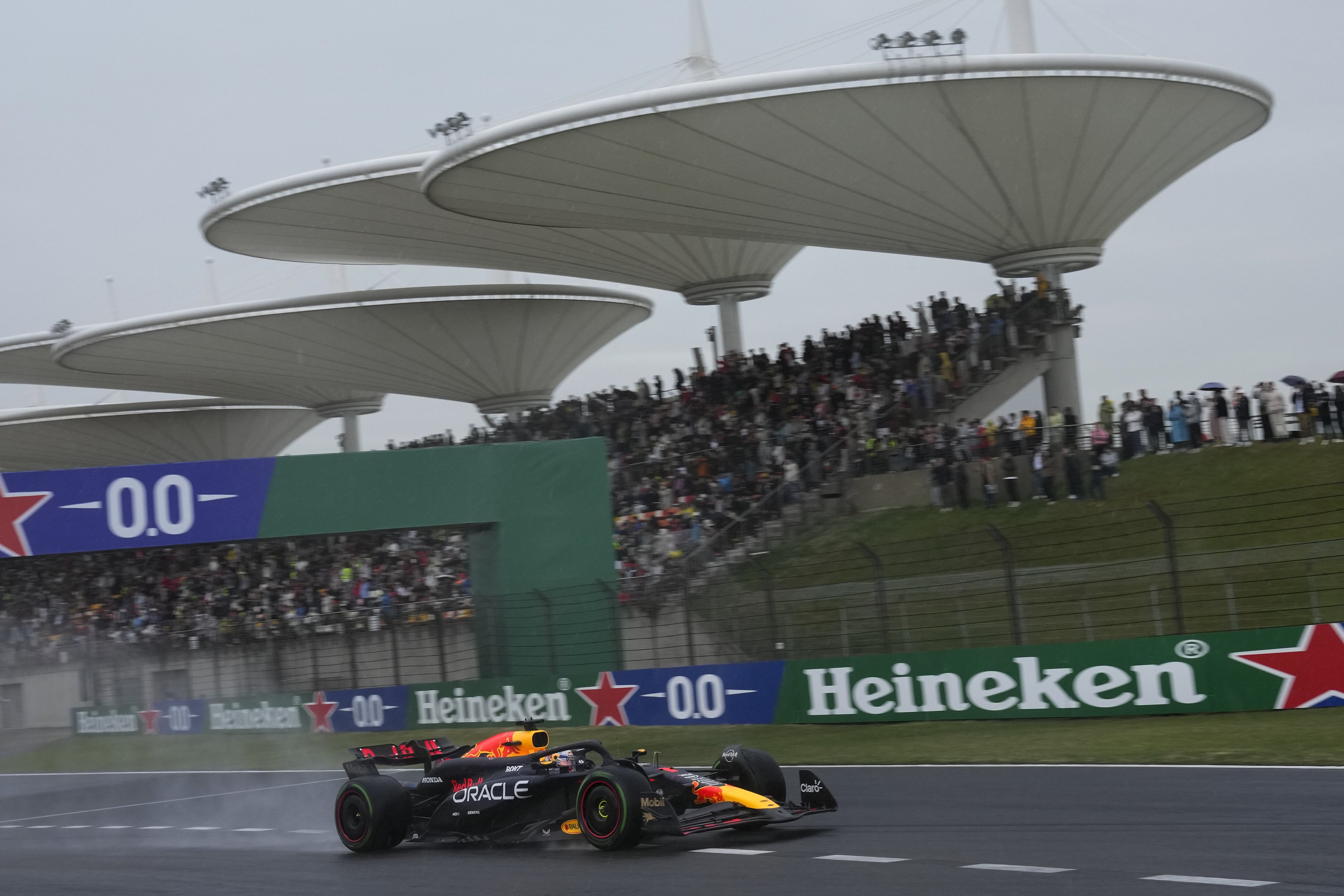 Max Verstappen (Red Bull) quiere seguir con su racha de triunfos en el GP de China