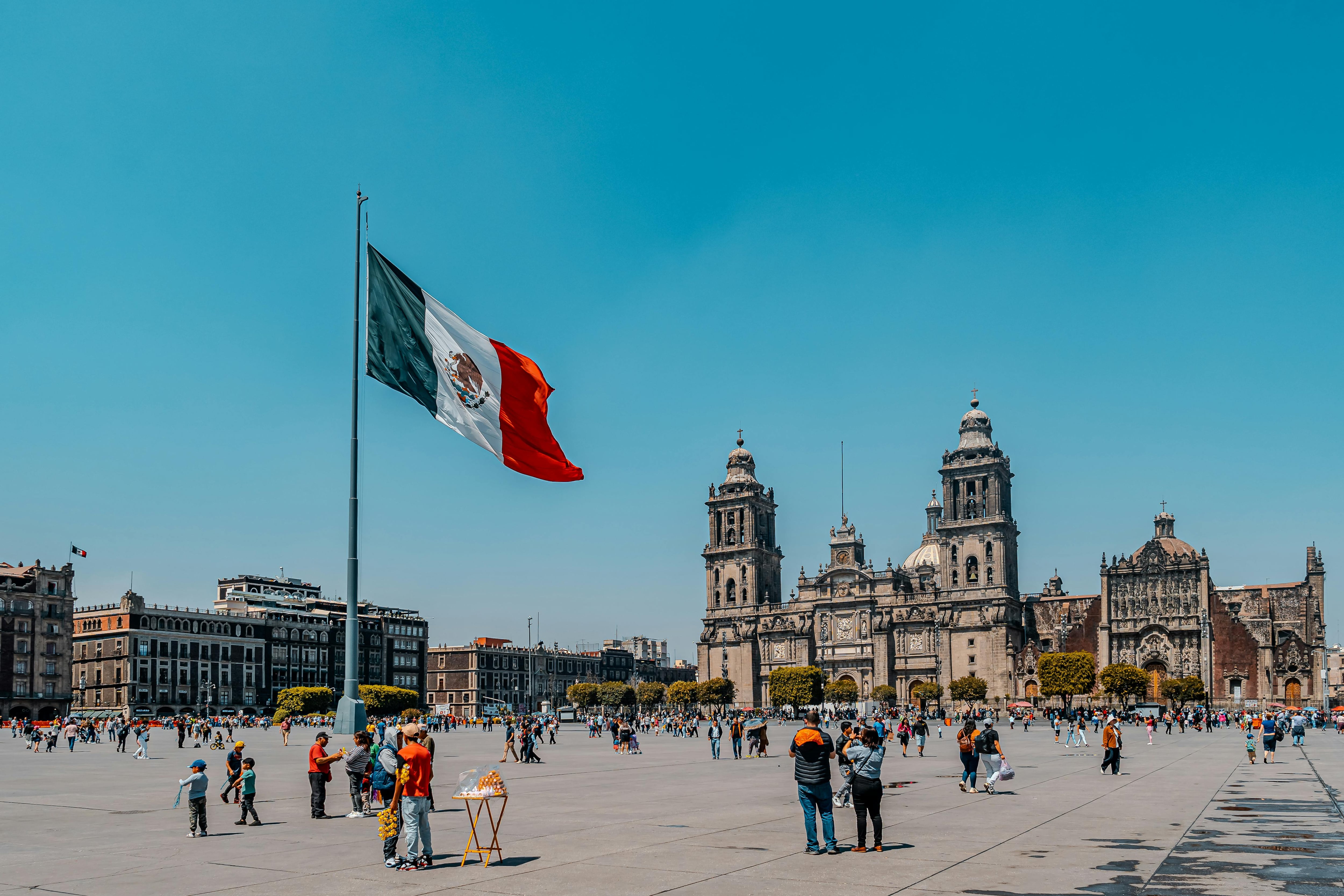 Quién fue José Antonio Navarro, el migrante de Texas cuya frase está escrita en el pasaporte americano 7 José Antonio Navarro aceptó ser comisionado en la Expedición de Santa Fe enviada por el presidente Mirabeau Lamar para intentar anexar el este de Nuevo México a Texas