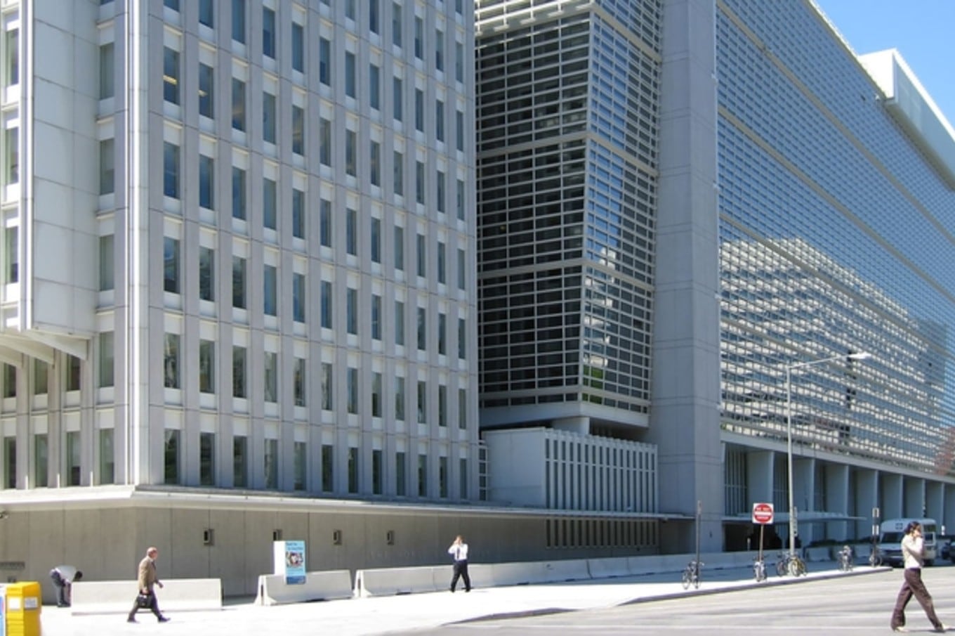 Fallo a Favor de YPF Reduce Juicios Pendientes Contra Argentina