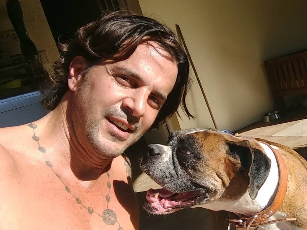 Santiago Almeyda se mostró decepcionado con Flor Peña por haber hablado del trío sexual que hicieron