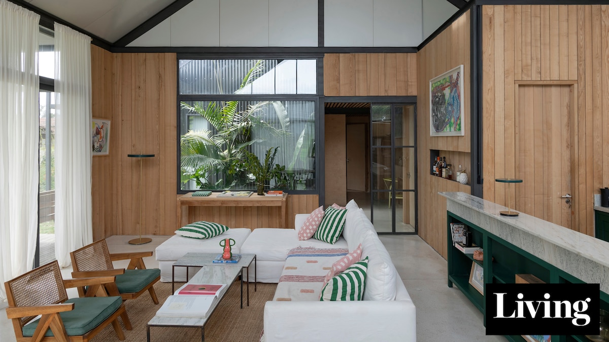 Un arquitecto diseñó su propia casa para vivir todo el año en Punta del ...