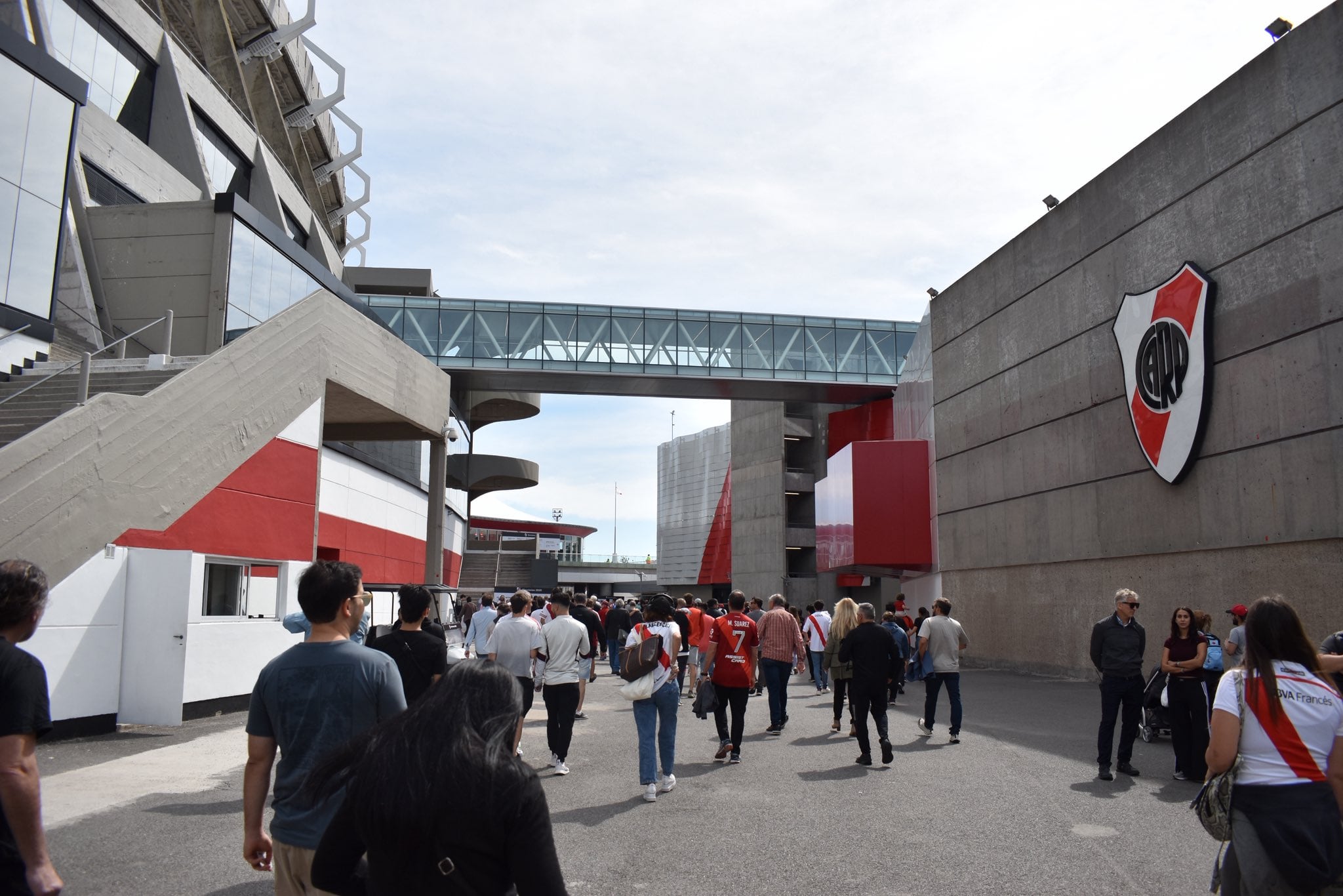El estadio Monumental contará con un nuevo anillo de asientos en la parte superior de su estructura