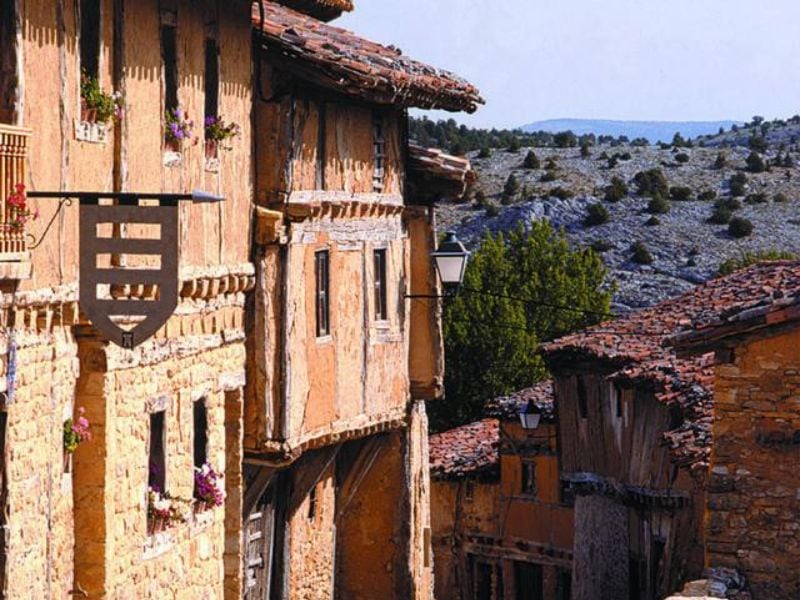 Calatañazor es un pueblo de 43 habitantes