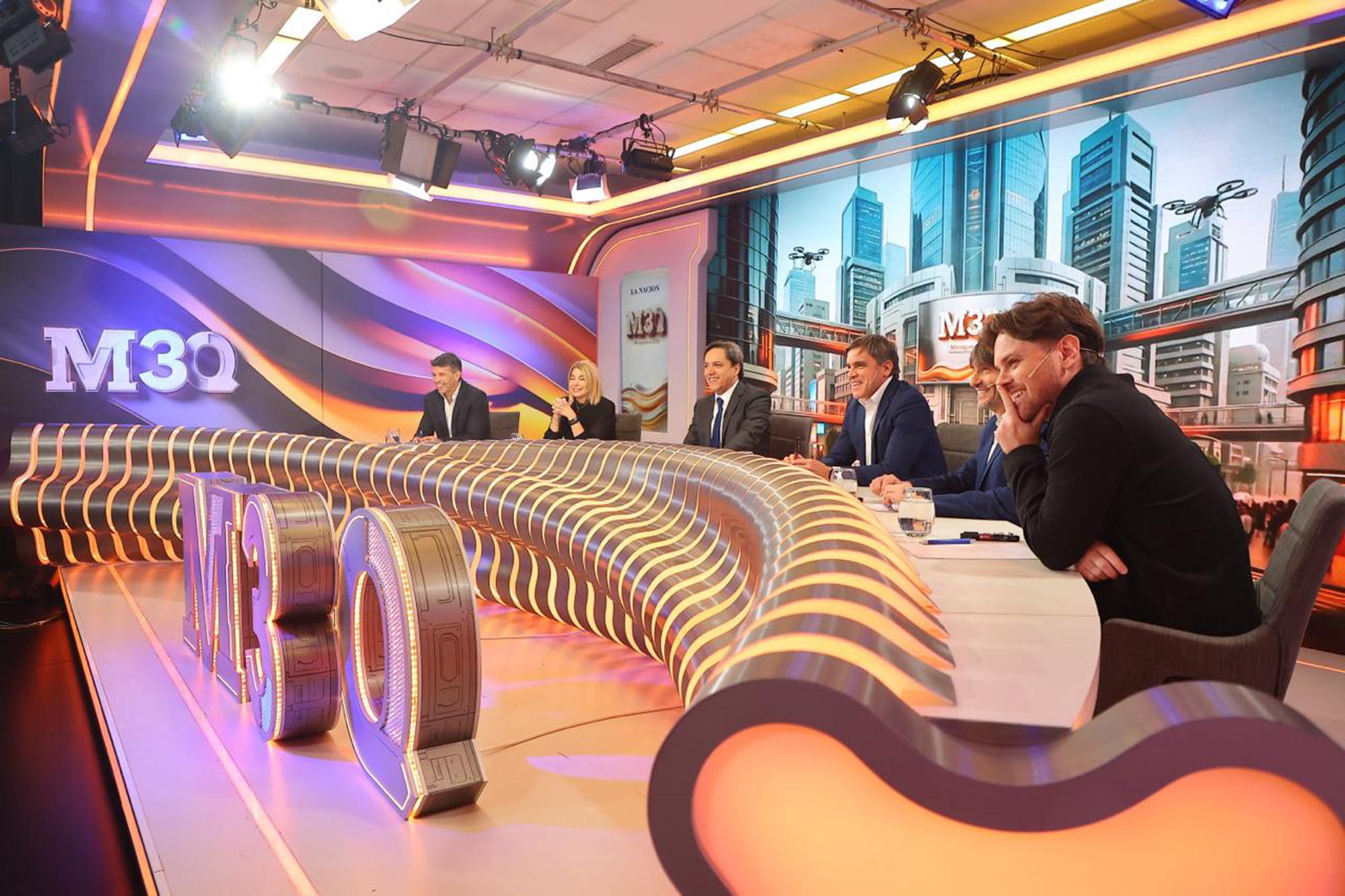 La escenografía deslumbró a los invitados