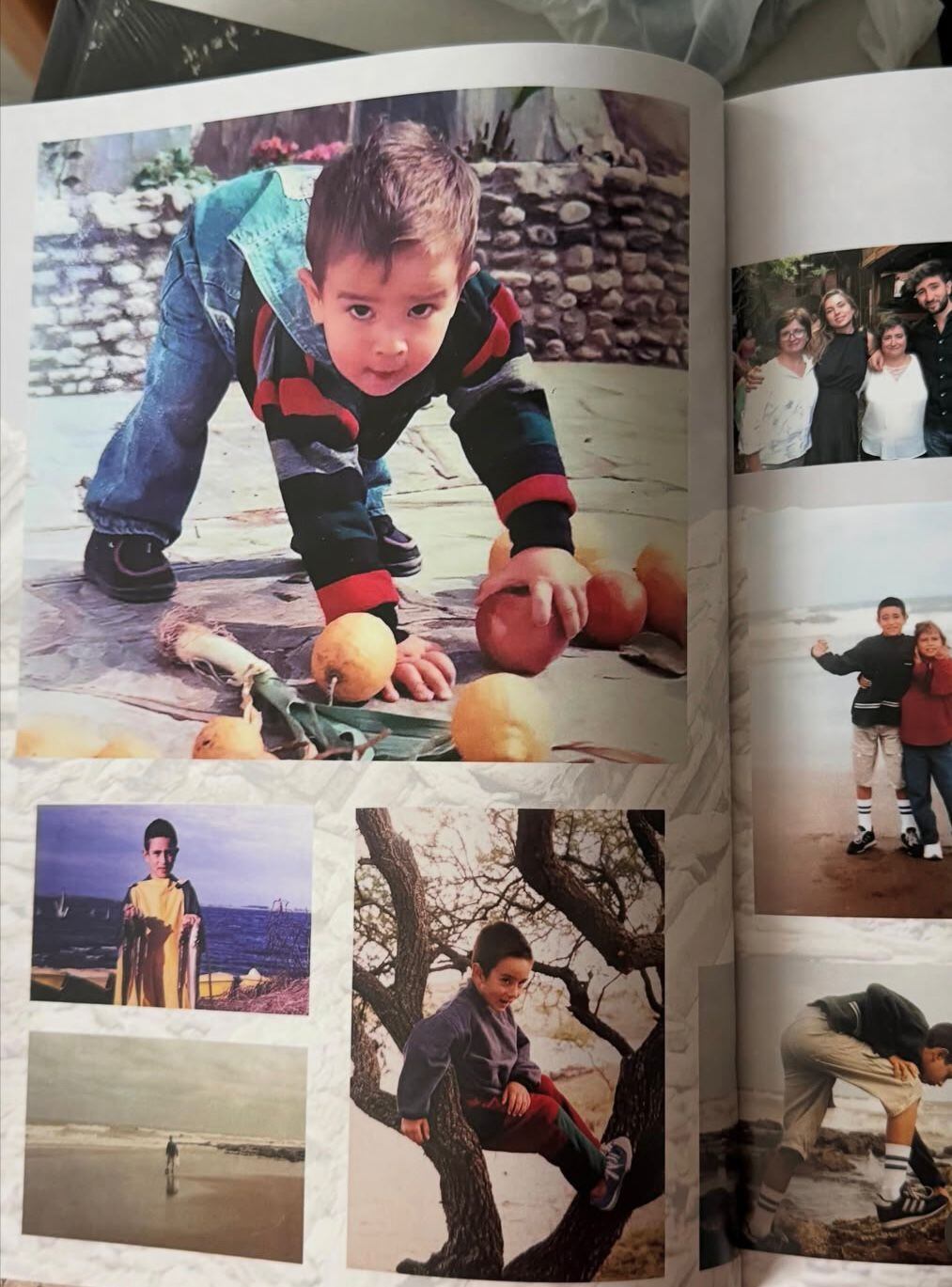 De niño, parte de su historia, la que lo nutrió para hacer la cocina que hace, acá en las páginas del libro