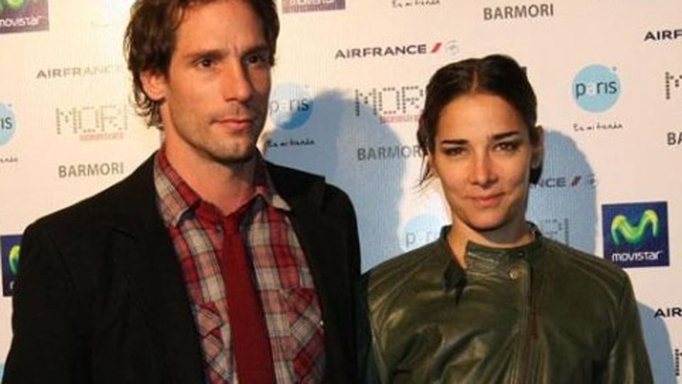 Valenzuela y Viale fueron pareja durante una década, entre 2003 y 2014 y tuvieron tres hijos, Silvestre, Alí y Ringo, quien falleció durante el parto