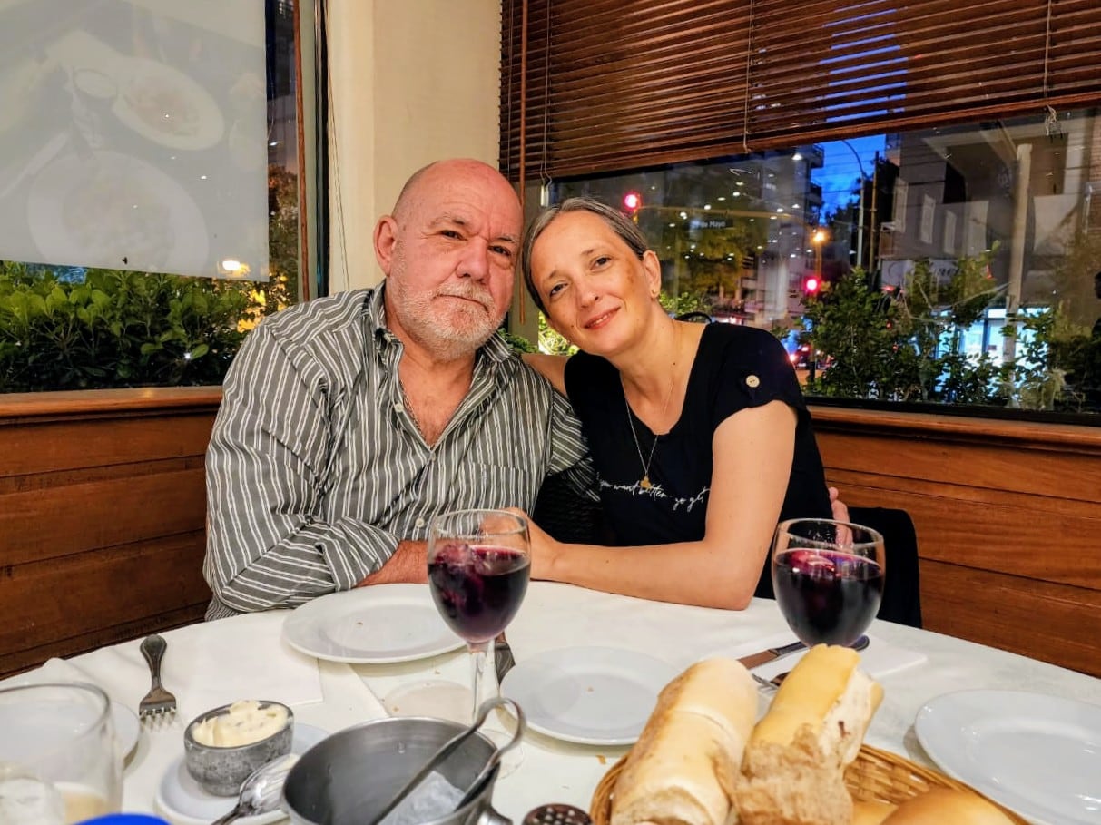 De Berisso a Lituania: su empresa quebró y empezaron de cero en Europa, de la mano de recetas argentinas tradicionales