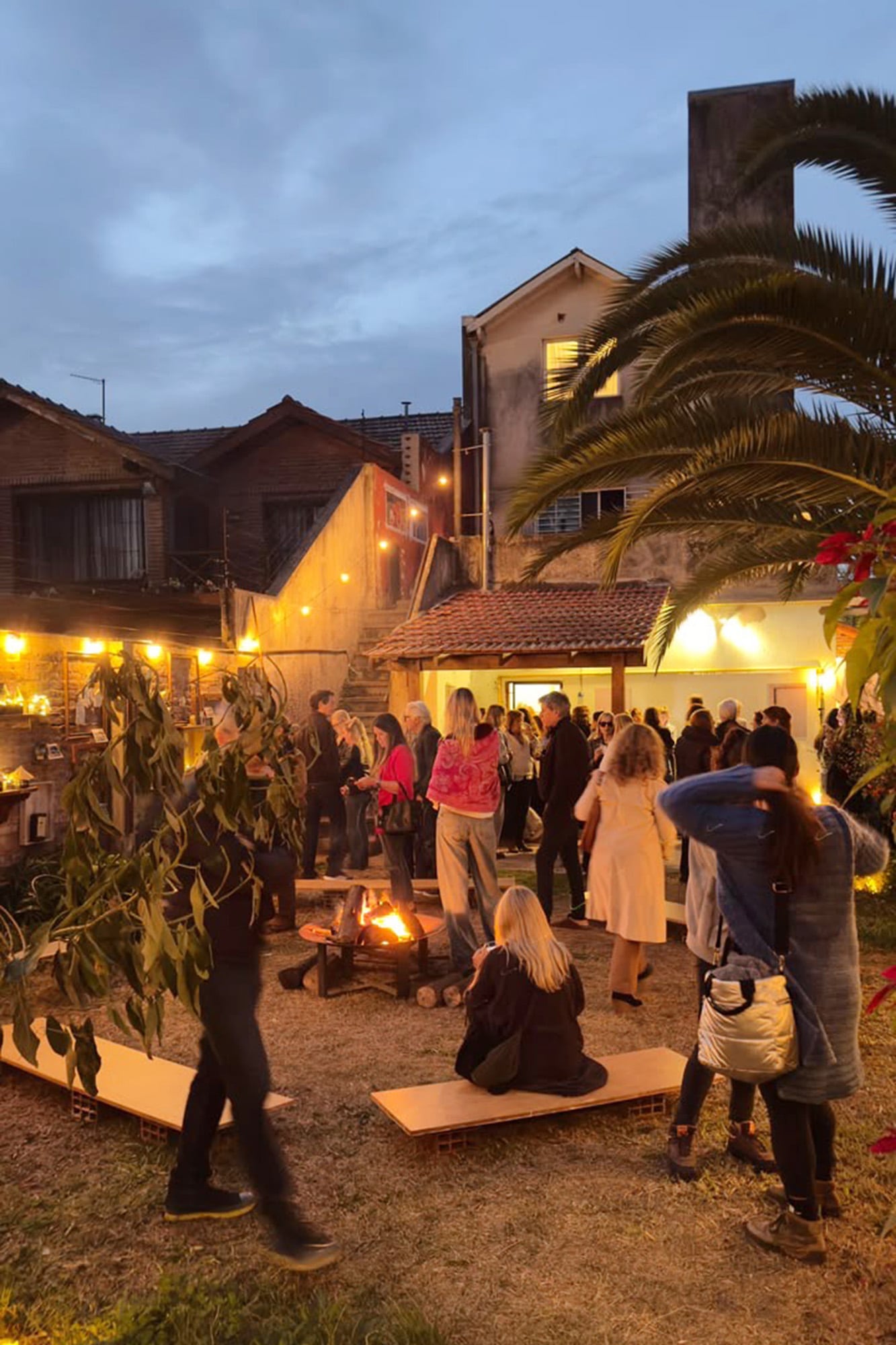 El viernes en la inauguración con una gran cantidad de gente que se interesó mucho en la propuesta