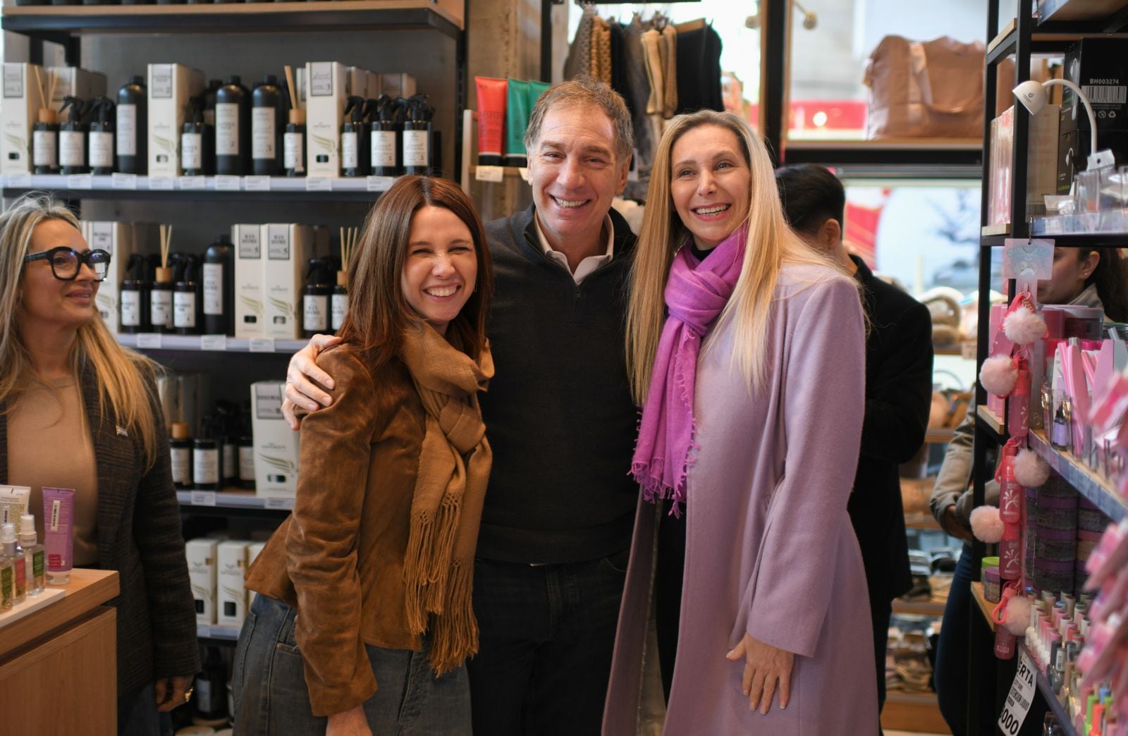 Karina Milei, Santilli y Pilar Ramírez