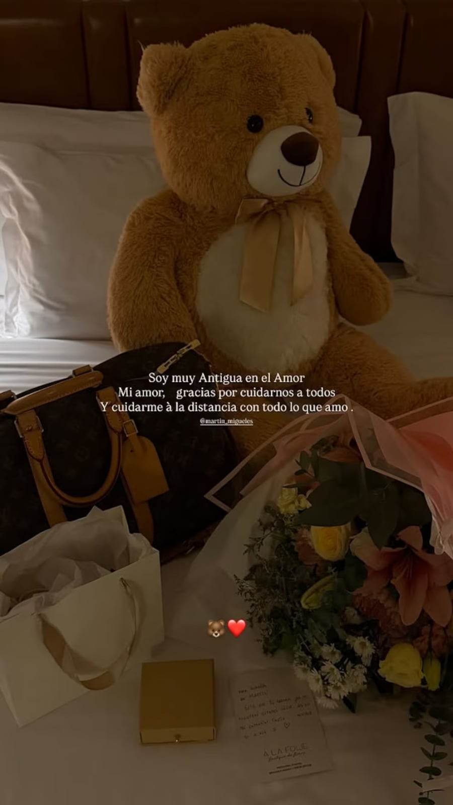 Wanda Nara mostró el romántico regalo que recibió de Martín Migueles (Foto: Instagram @wanda_nara)