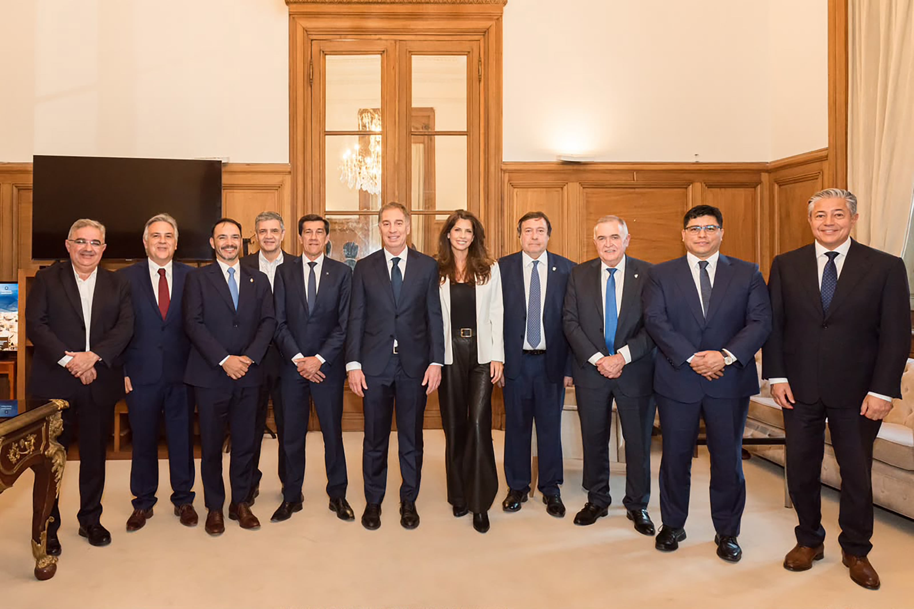 Los gobernadores aliados estarían dispuestos a suspender las PASO y negocian con la Casa Rosada