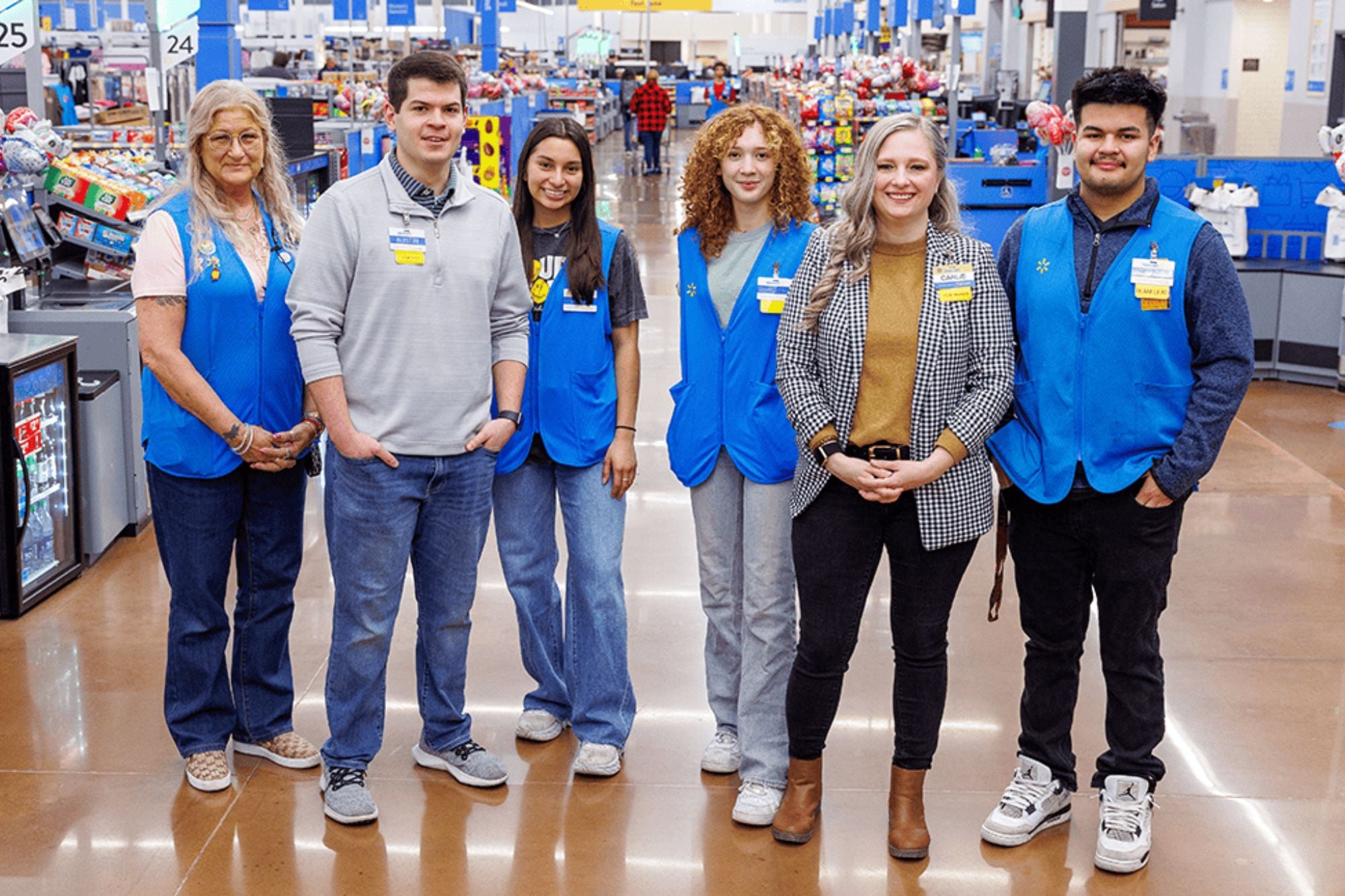 Natalia cambió su empleo en una fábrica de papel, por un puesto en Walmart