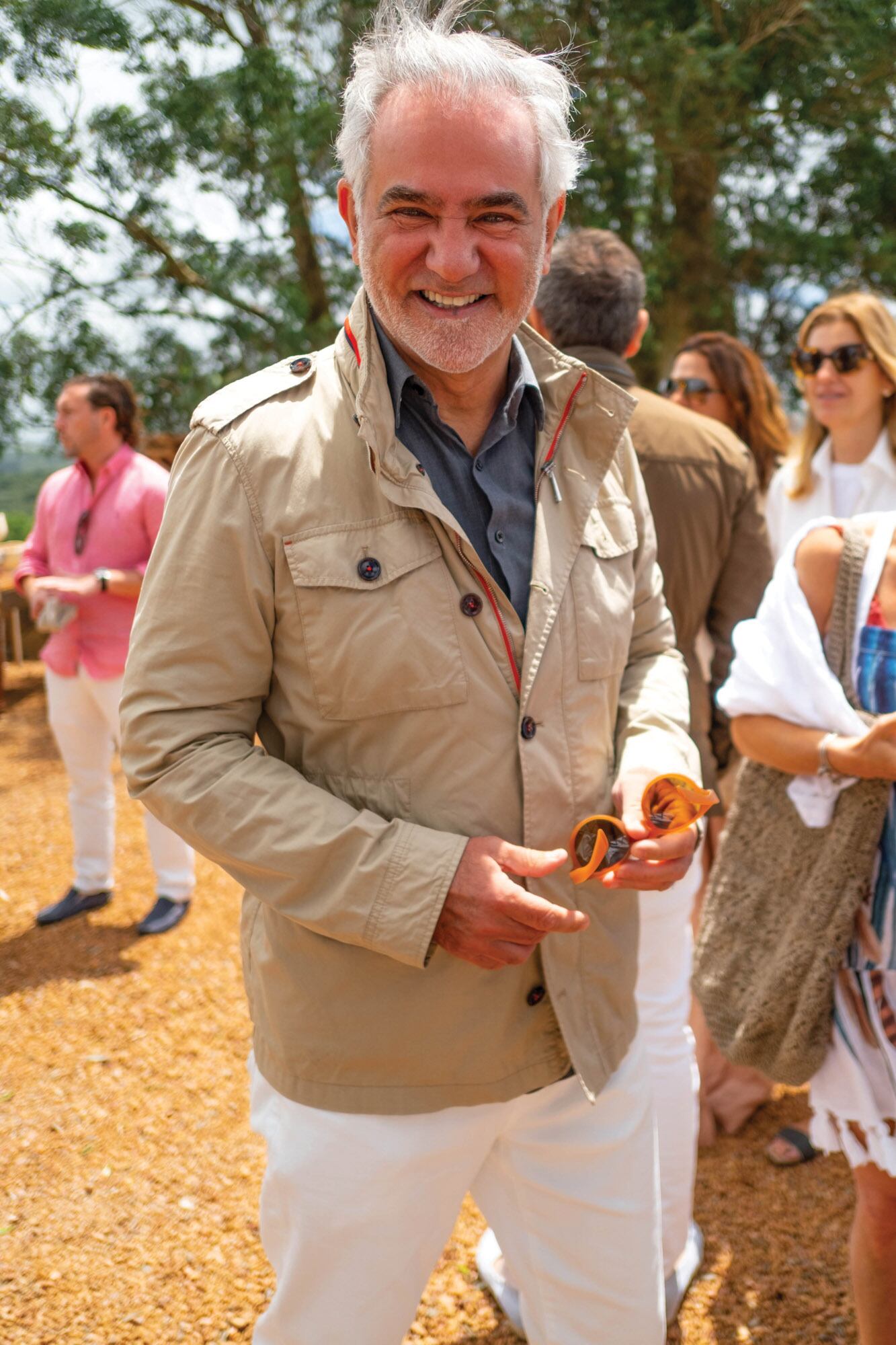 Enrique Bruchou, marido de María Luisa Behrens, hija de Carolina Herrera.