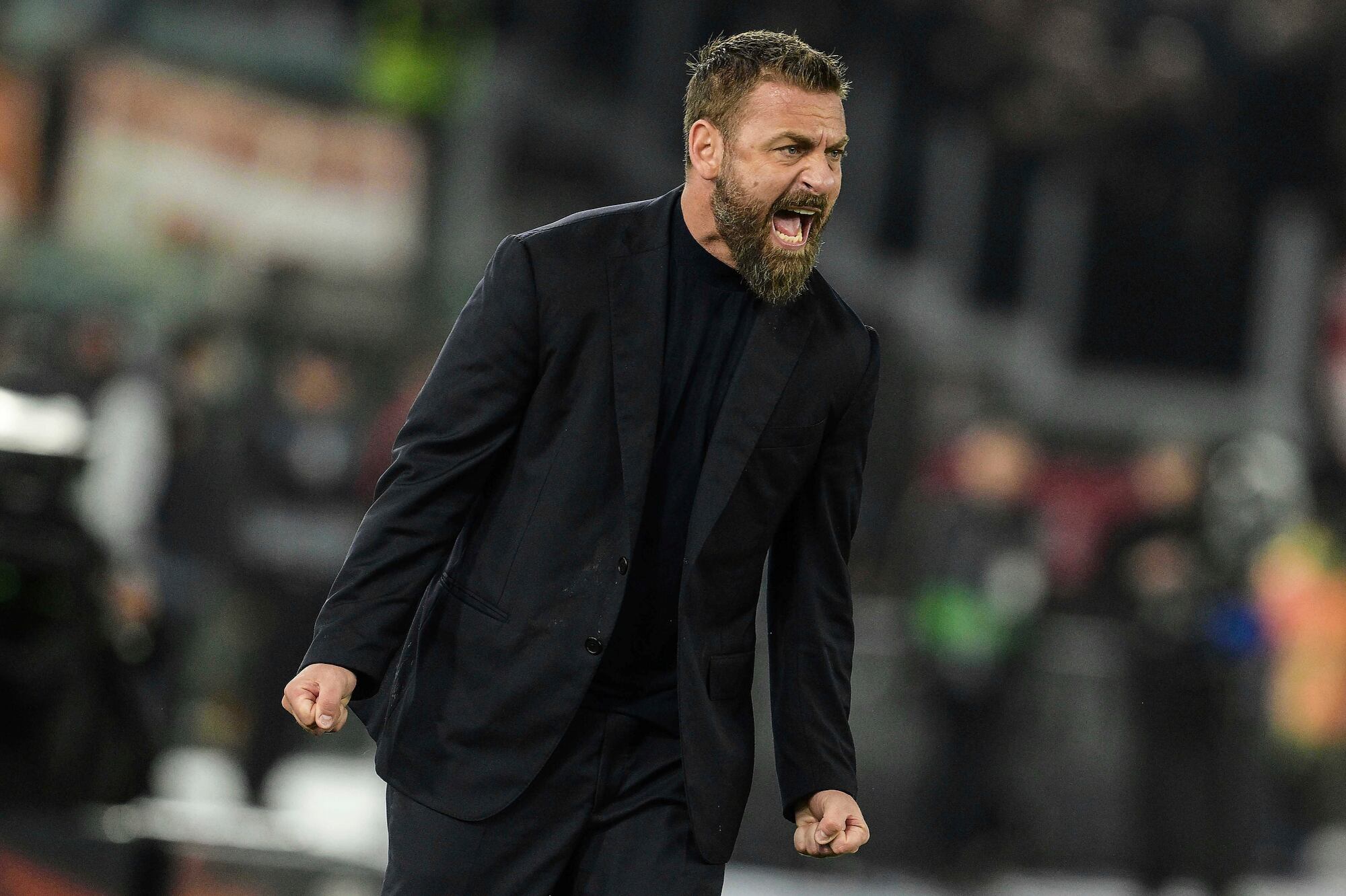 Daniele De Rossi creó una revolución en la Roma, con Dybala, Paredes y una conexión xeneize que lo sigue atrapando