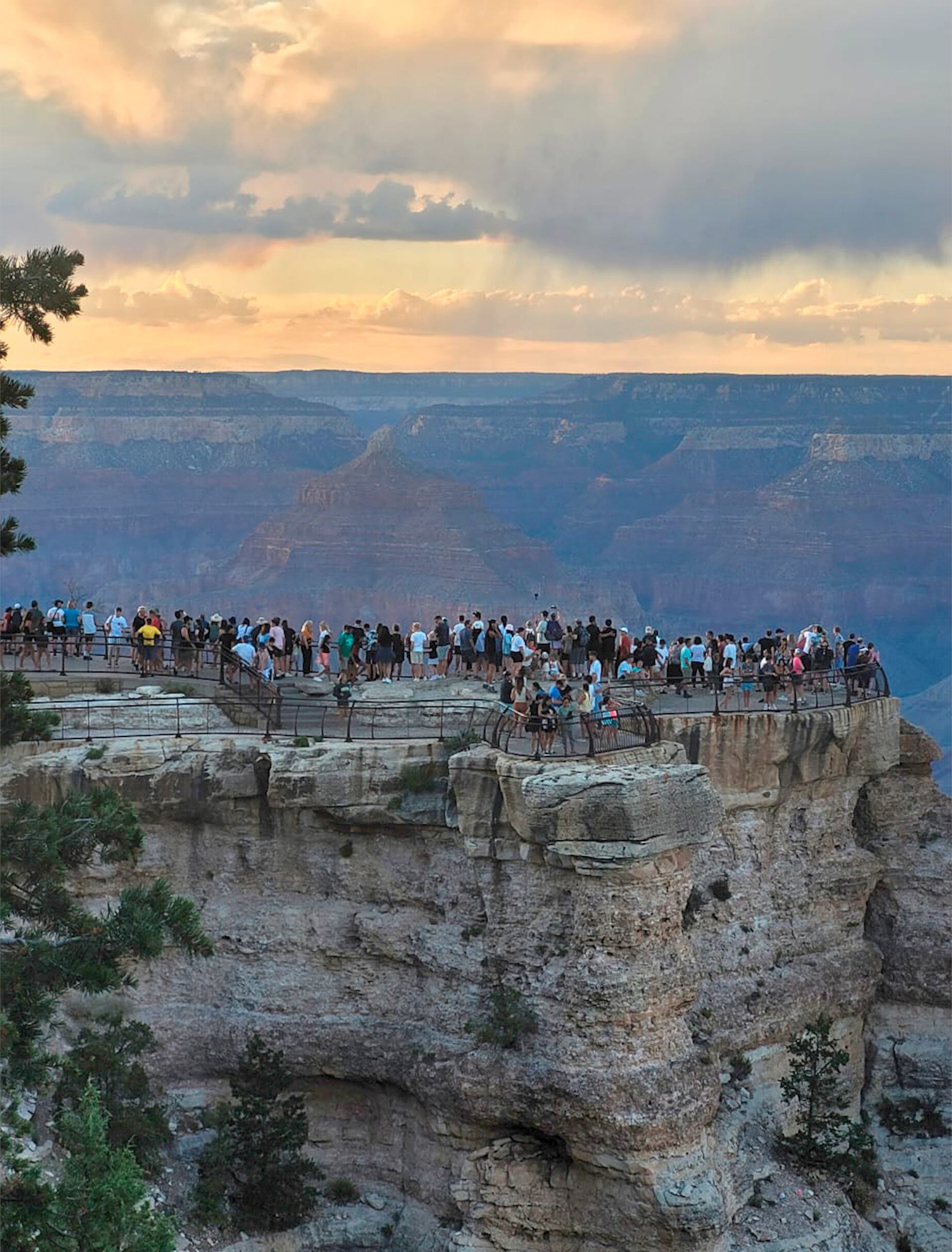 Otra impactante vista del Gran Cañón del Colorado