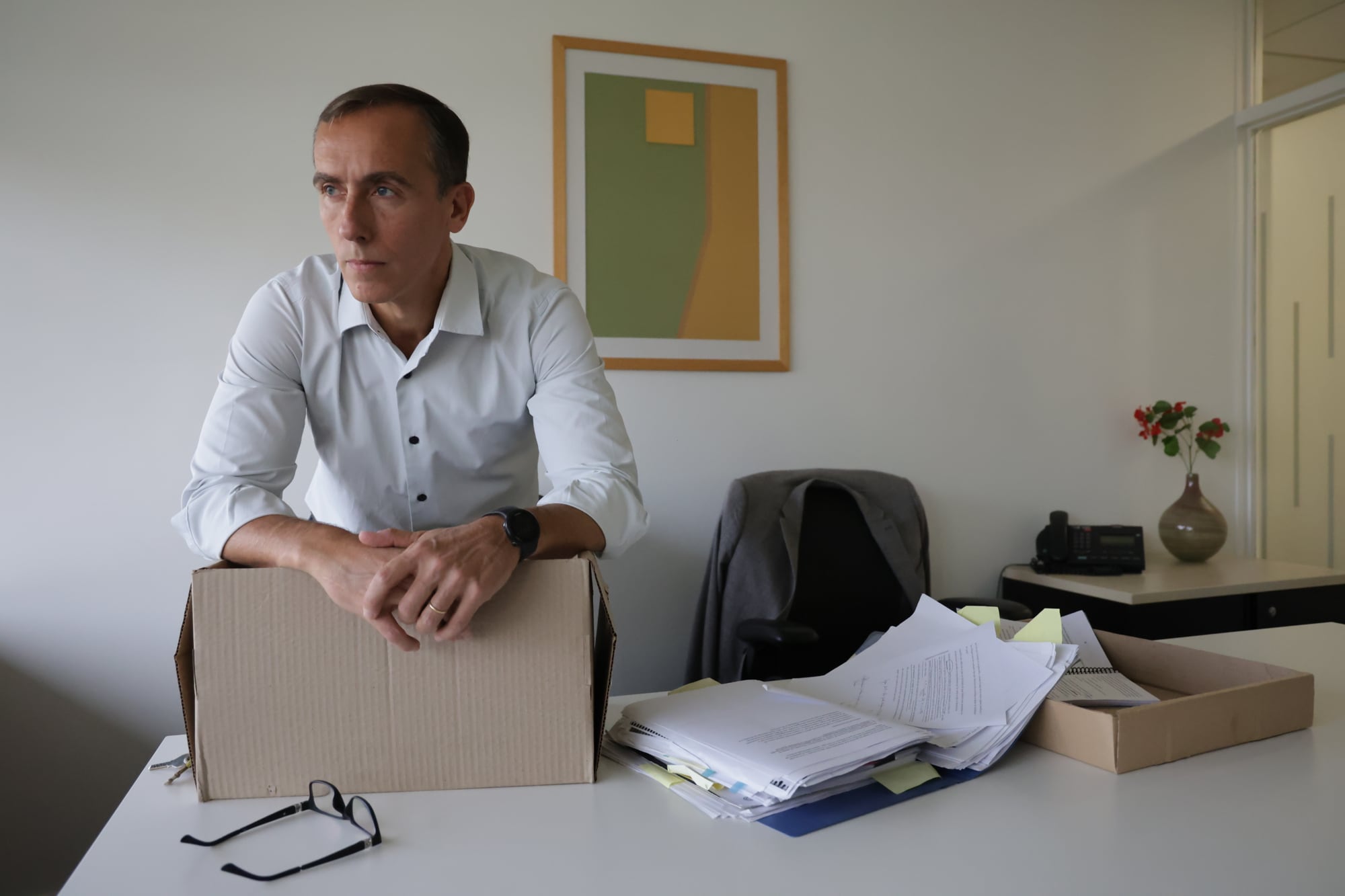 Hugo Alconada Mon, periodista, investigador y escritor, por su lanzamiento de su nuevo libro de espionaje