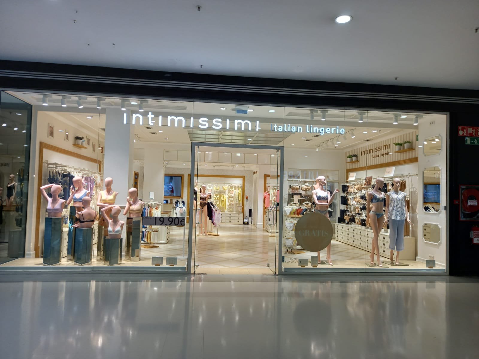 Intimissimi llega a la Argentina: la marca de lencería abrirá su primer local en Alto Palermo