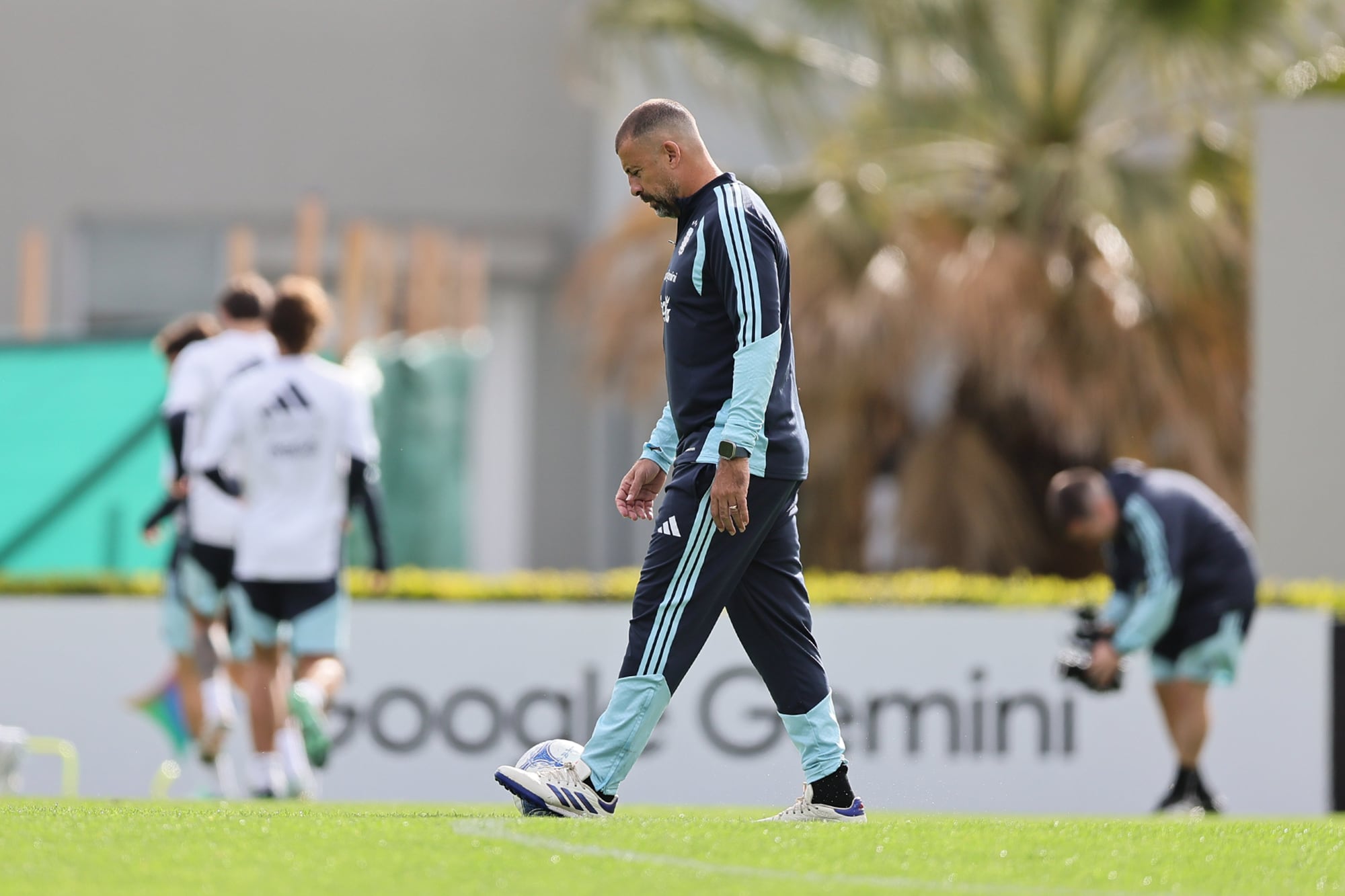 Walter Samuel transita sus últimas convocatorias como integrante del cuerpo técnico de Scaloni