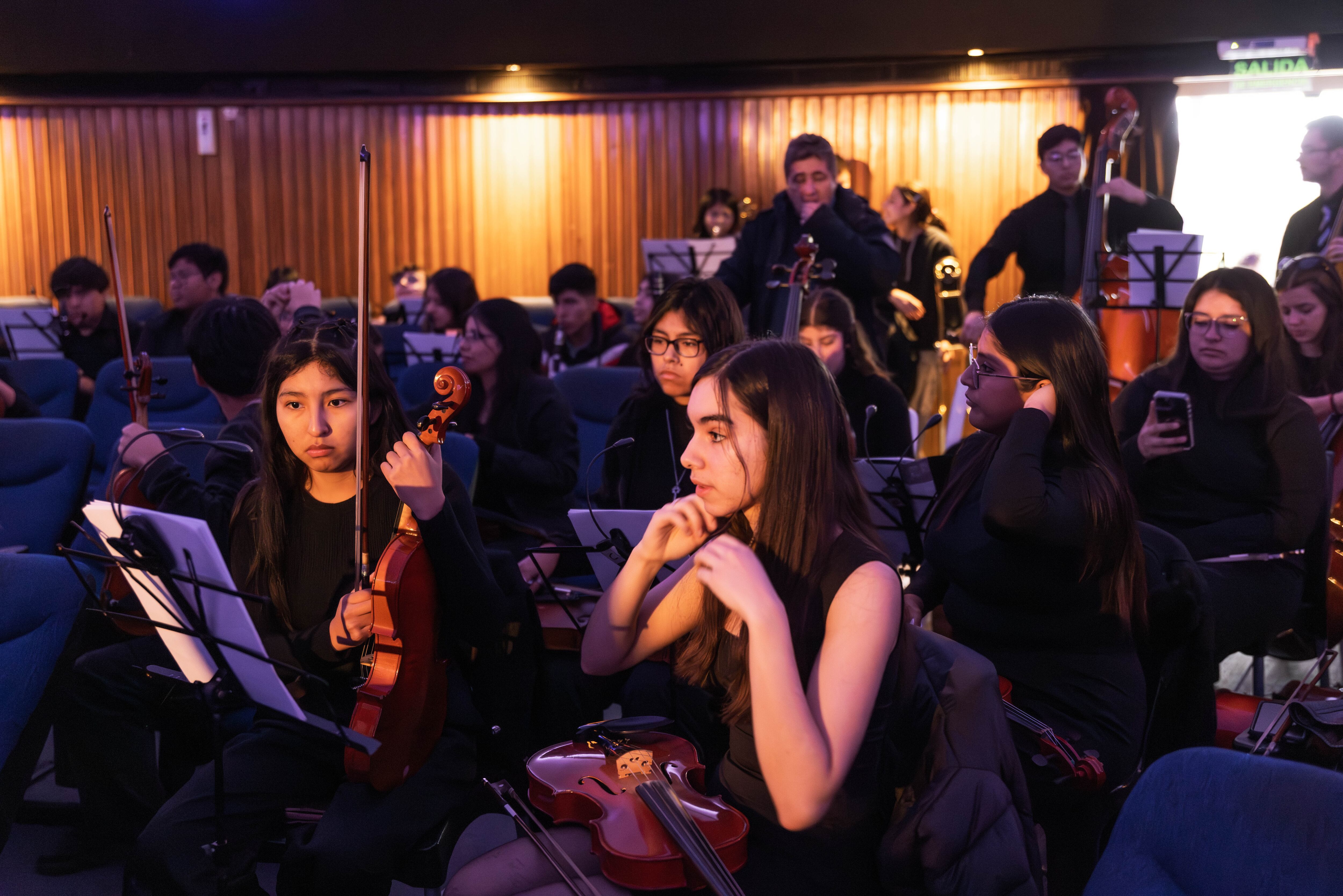 La orquesta se prepara