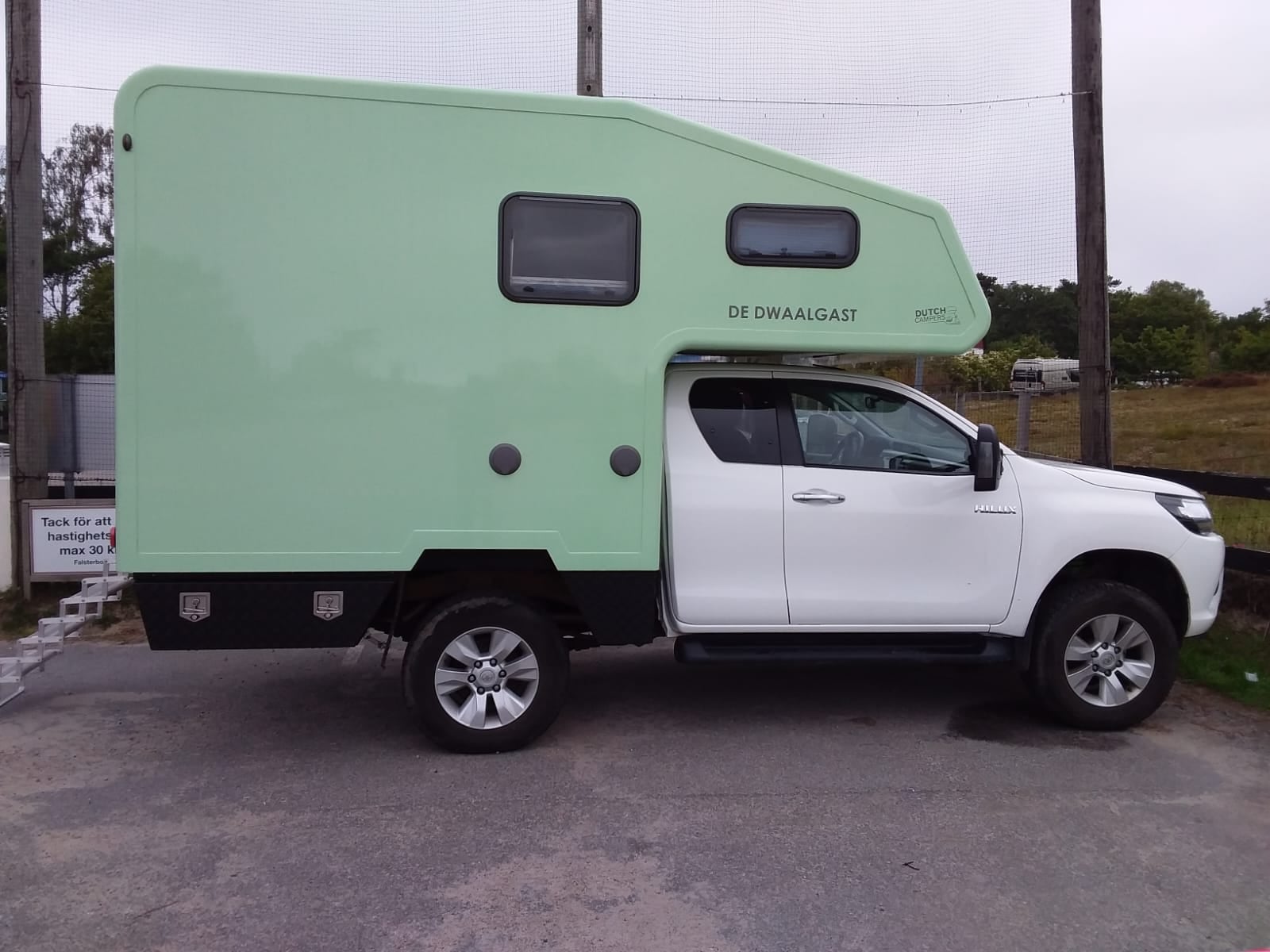 Modelo del motorhome que habría utilizado la pareja de ornitólogos neerlandeses