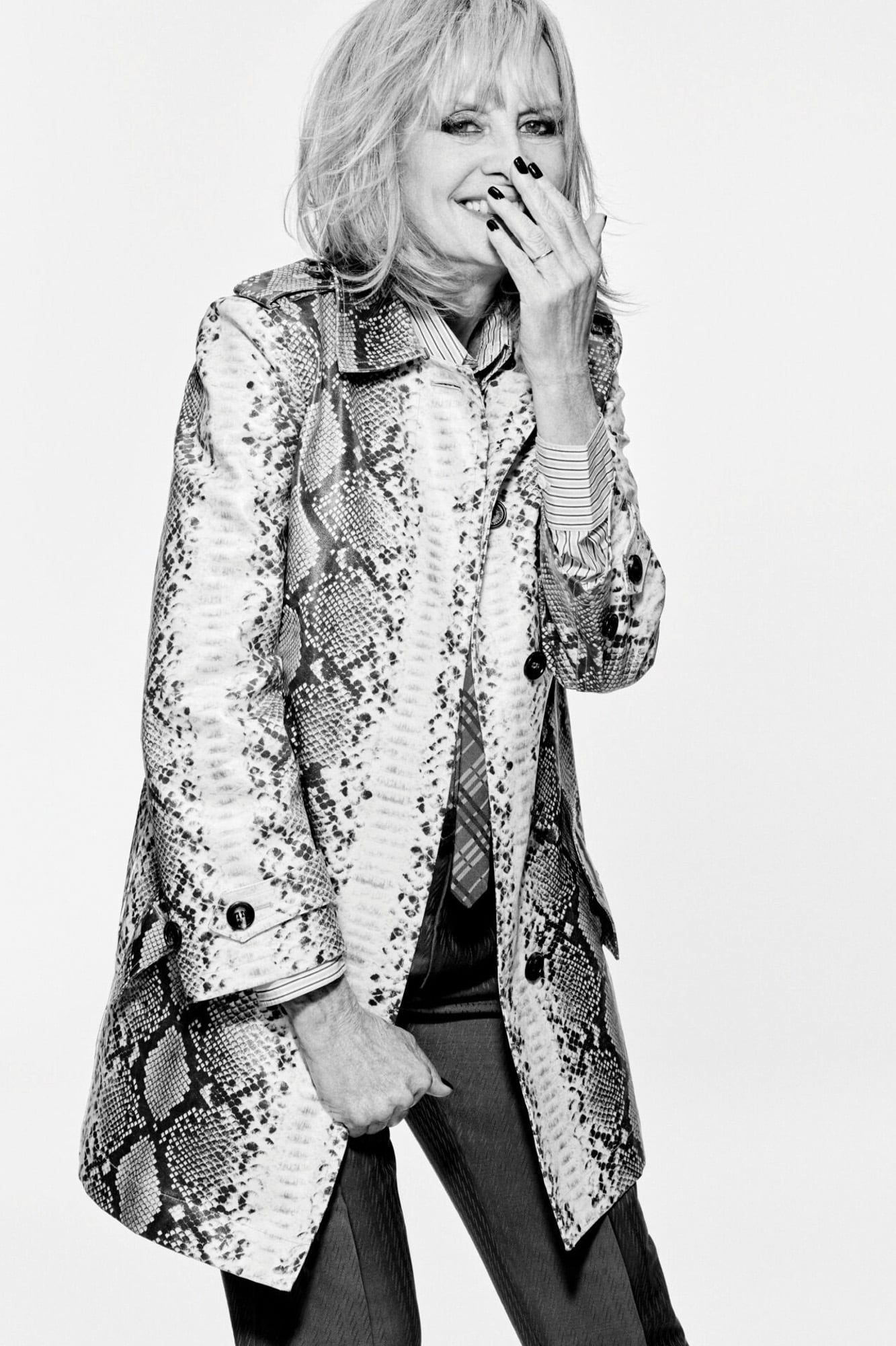 La modelo en la campaña primavera-verano
2026 de Burberry, fotografiada por Sam Rock