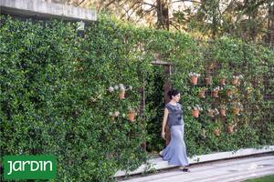 8 ideas originales para esconder el tender, las bicicletas o las herramientas del jardín