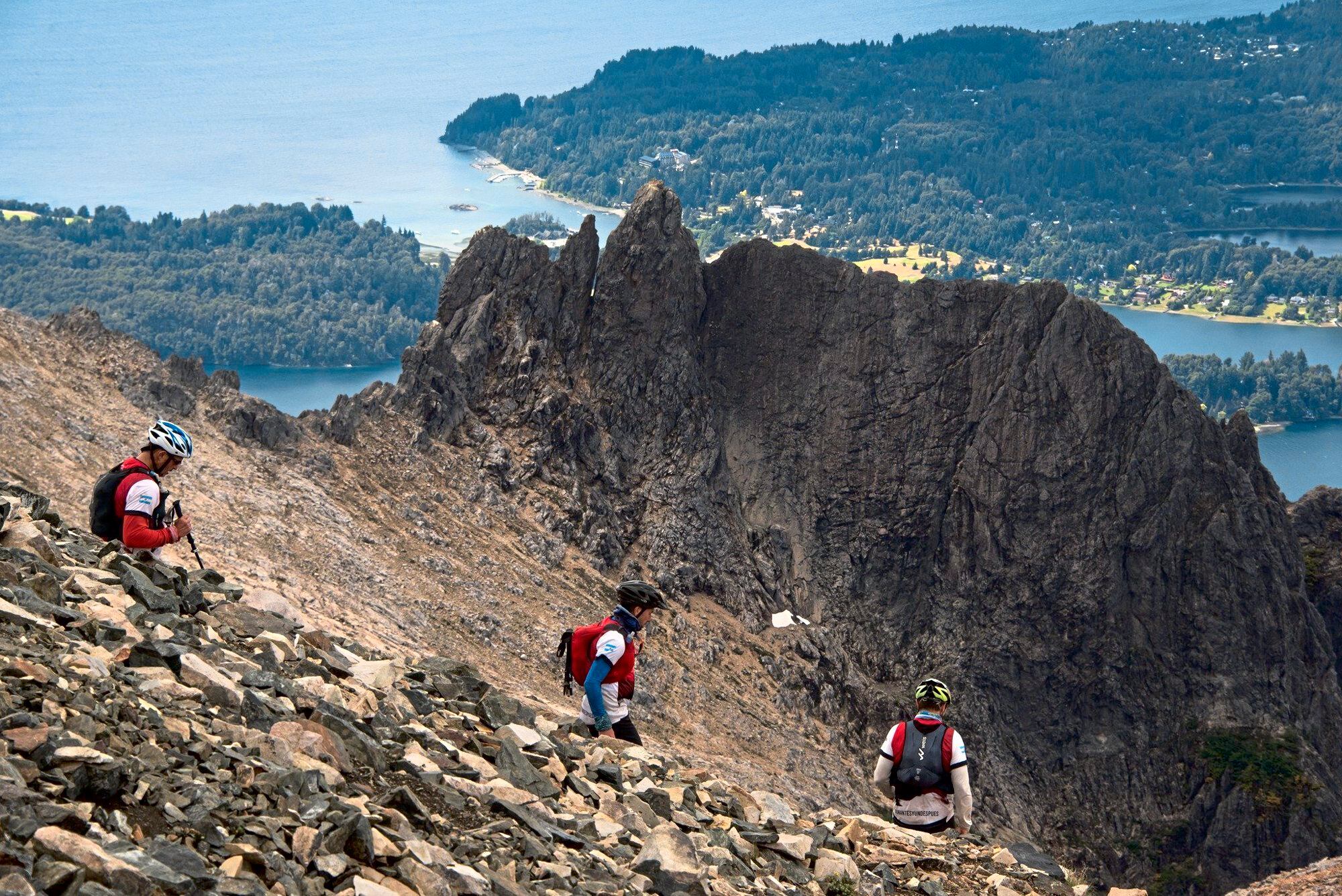 Los entrenadores coinciden: entrenar en grupo, planificar con anticipación y fortalecer el cuerpo son claves para disfrutar la experiencia