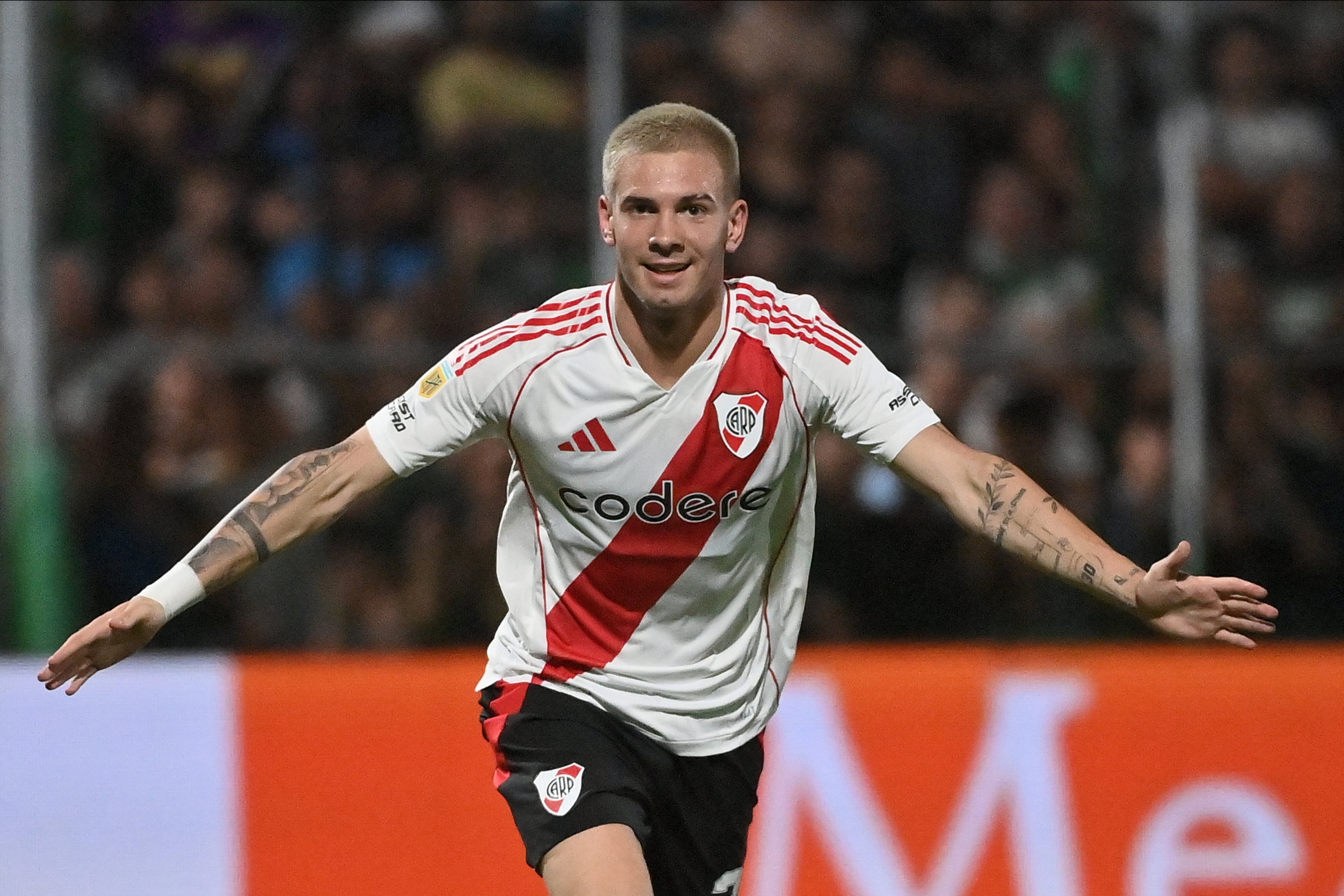 A Franco Mastantuono le queda poco tiempo con la camiseta de River