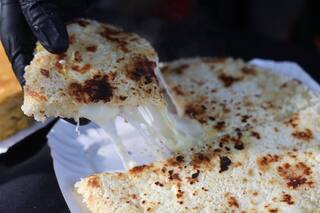 El clan Ramírez y los manjares paraguayos que son el imán de una feria porteña