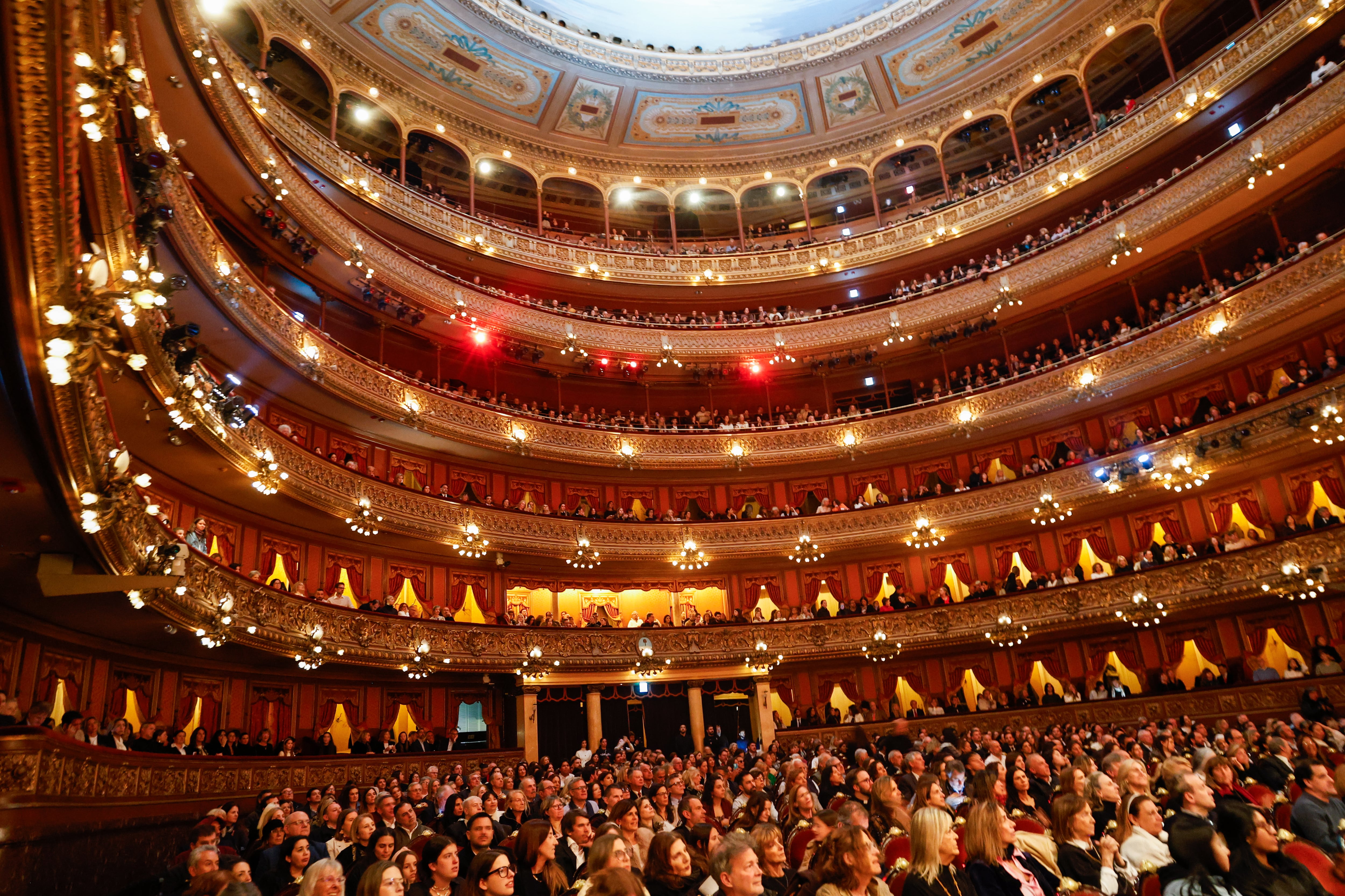 La sala principal del Teatro Colón, una auténtica joya de la acústica