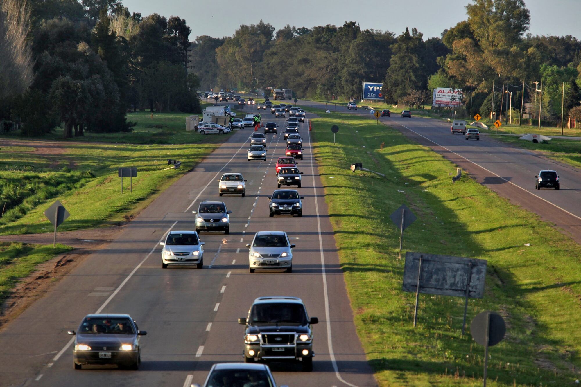 En la Ruta 2 hay varios radares de velocidad fijos