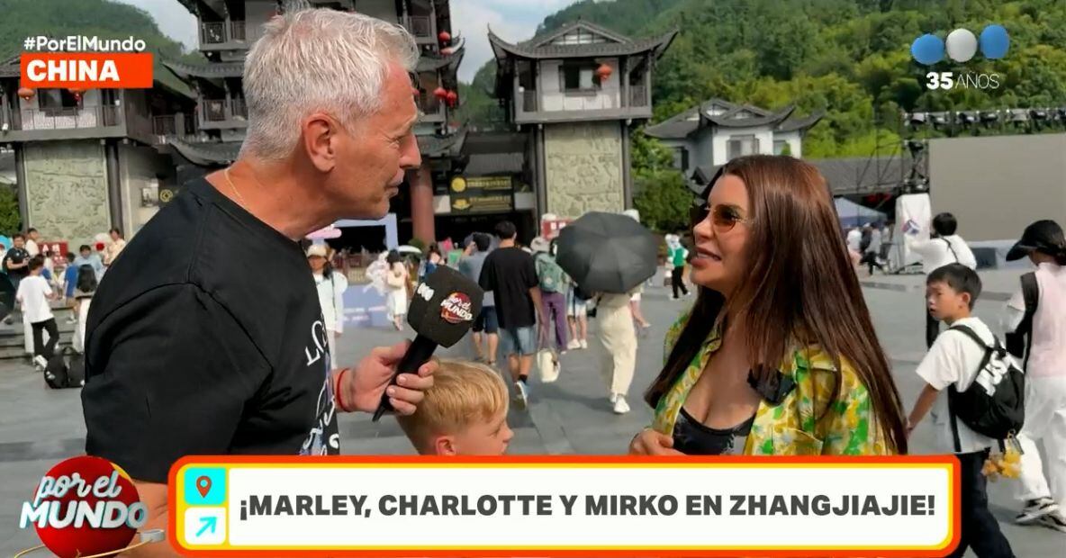 Marley y Charlotte Caniggia de visita en Zhangjiajie