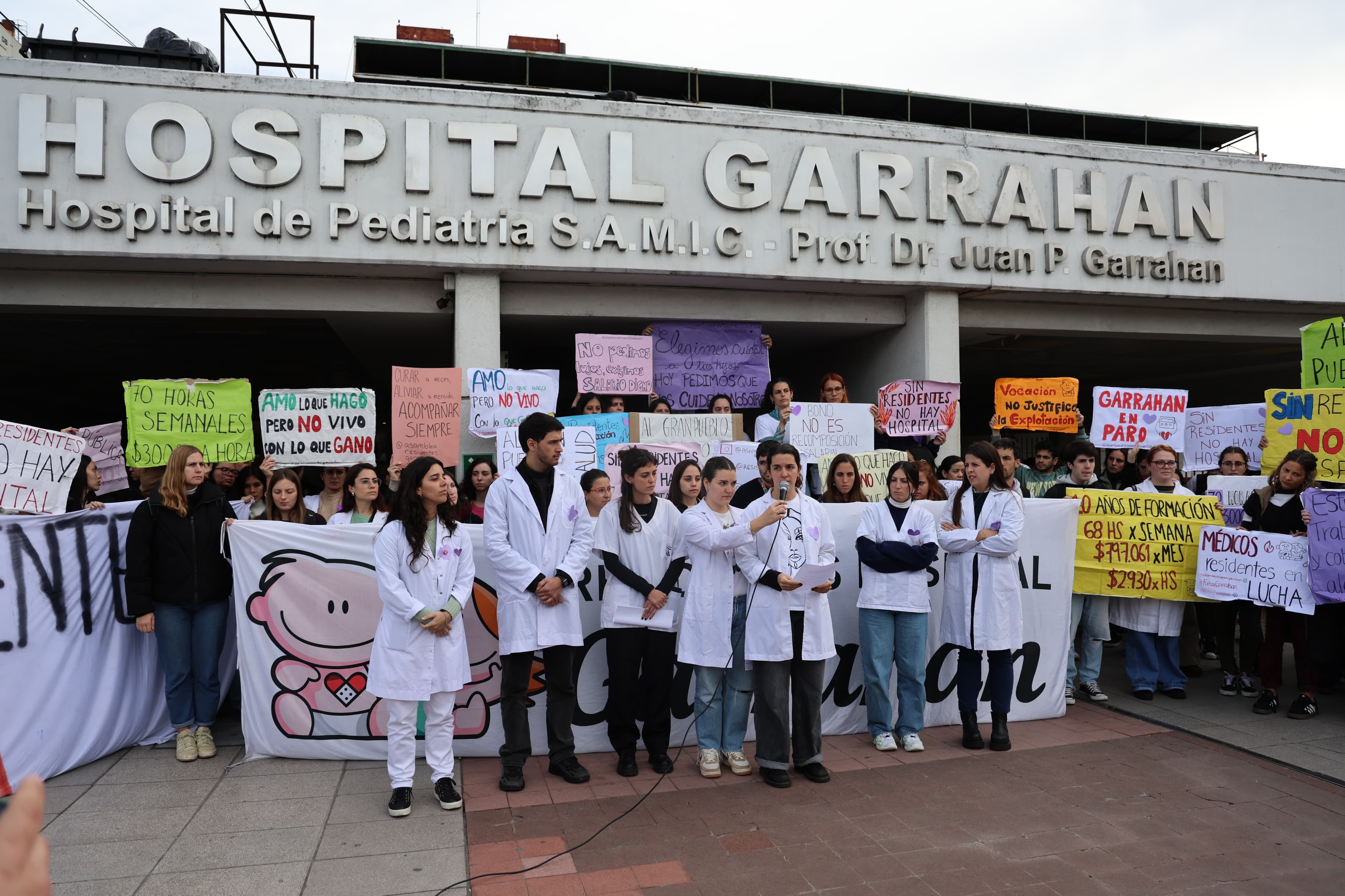 Asamblea en el Hospital Garrahan.