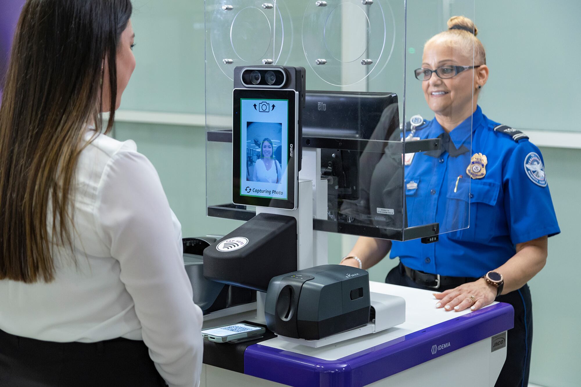 El Aeropuerto Internacional de Denver también cuenta con el sistema Touchless ID de la TSA
