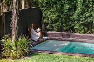 A la Pileta. Diseños refrescantes en terrazas, jardines o paisajes naturales