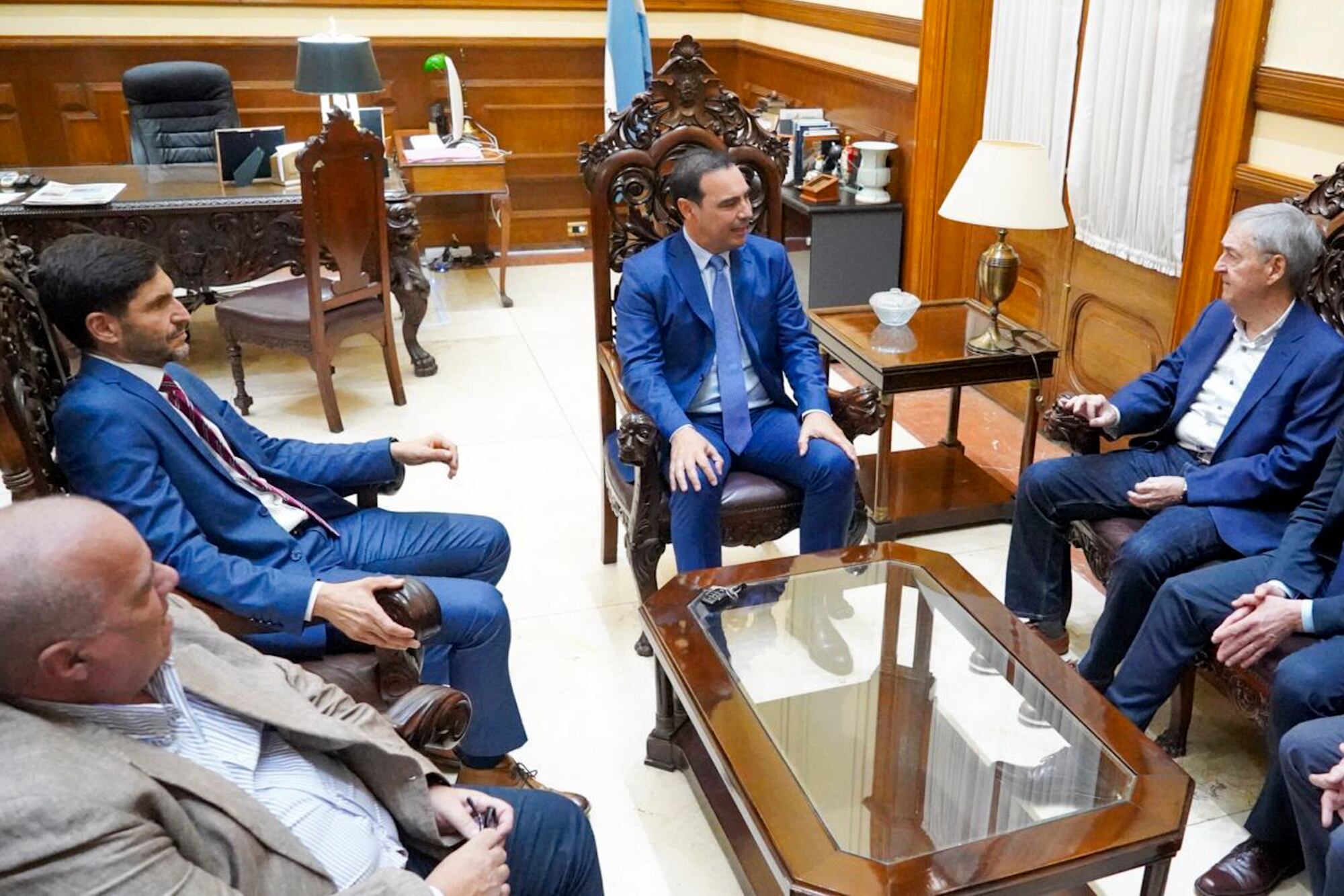 Gustavo Valdés, gobernador de Corrientes, junto a Juan Schiaretti y Maximiliano Pullaro