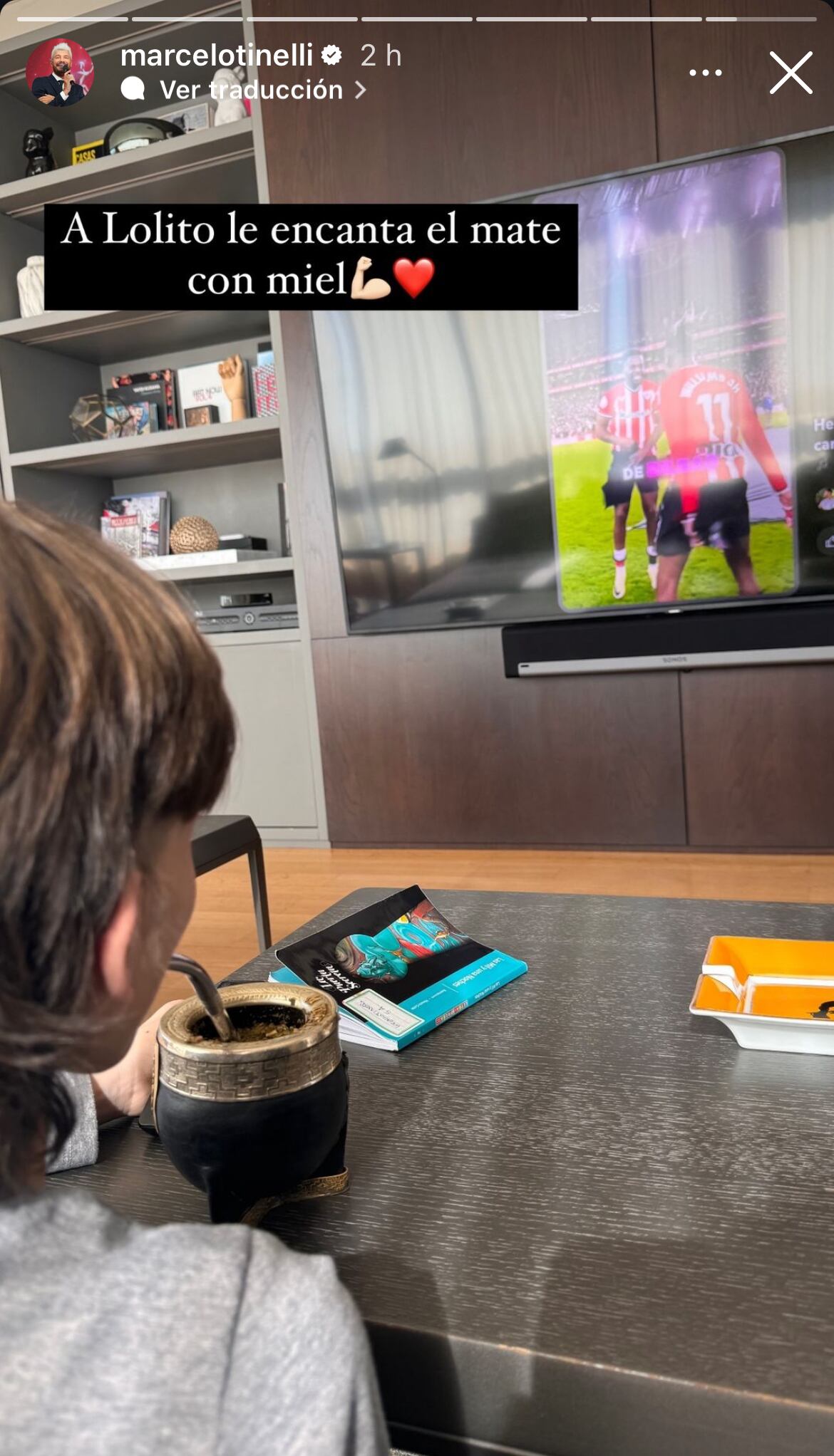 Marcelo Tinelli mostró cómo su hijo menor, Lolo, toma mate con miel.