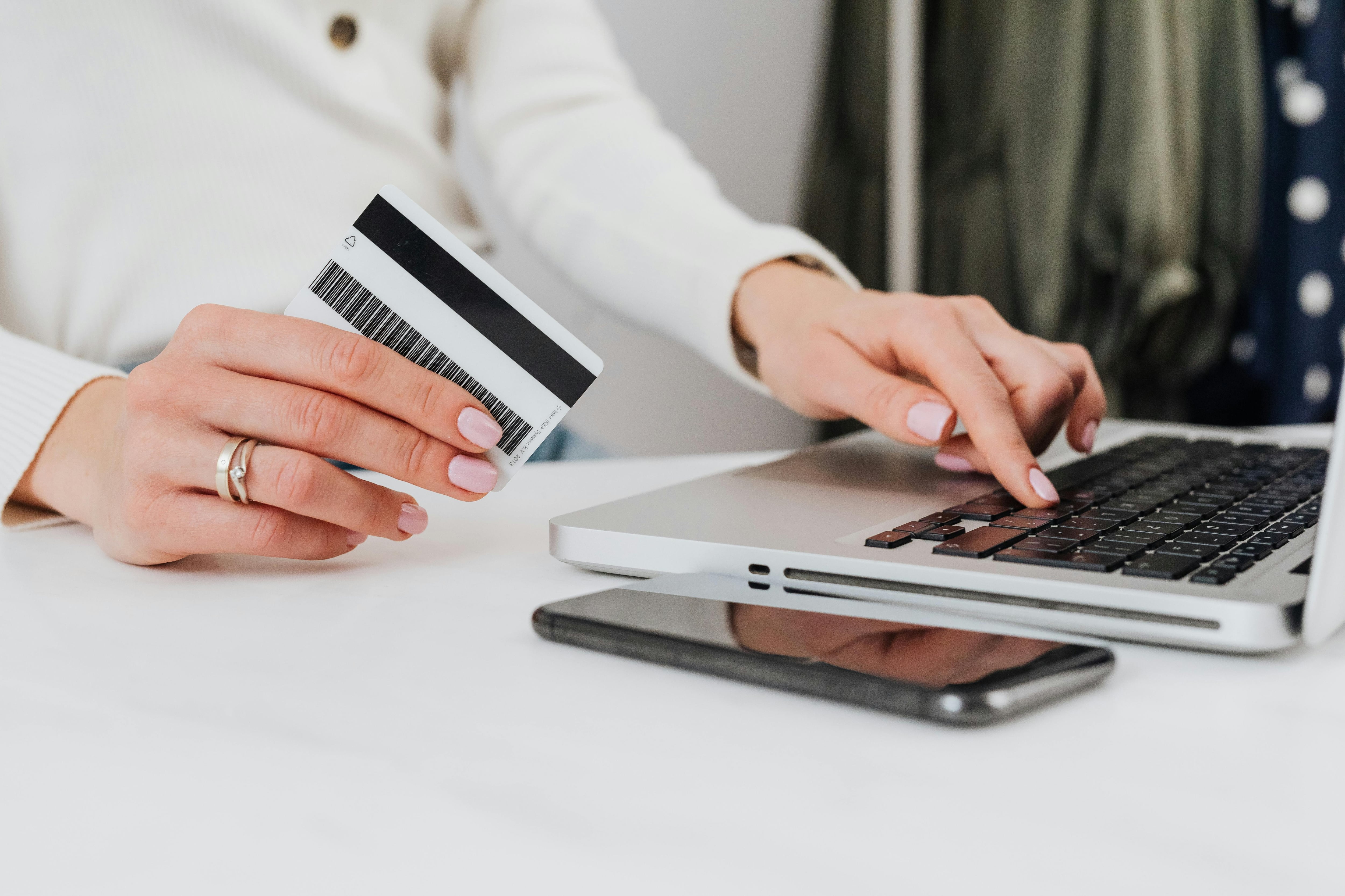 Las refinanciaciones bancarias treparon a un récord en junio: representaron el 3,4% del crédito total a las familias