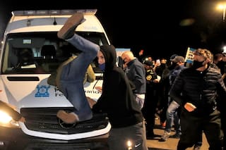 El dramático momento en que los vecinos impidieron el ingreso de Báez al country