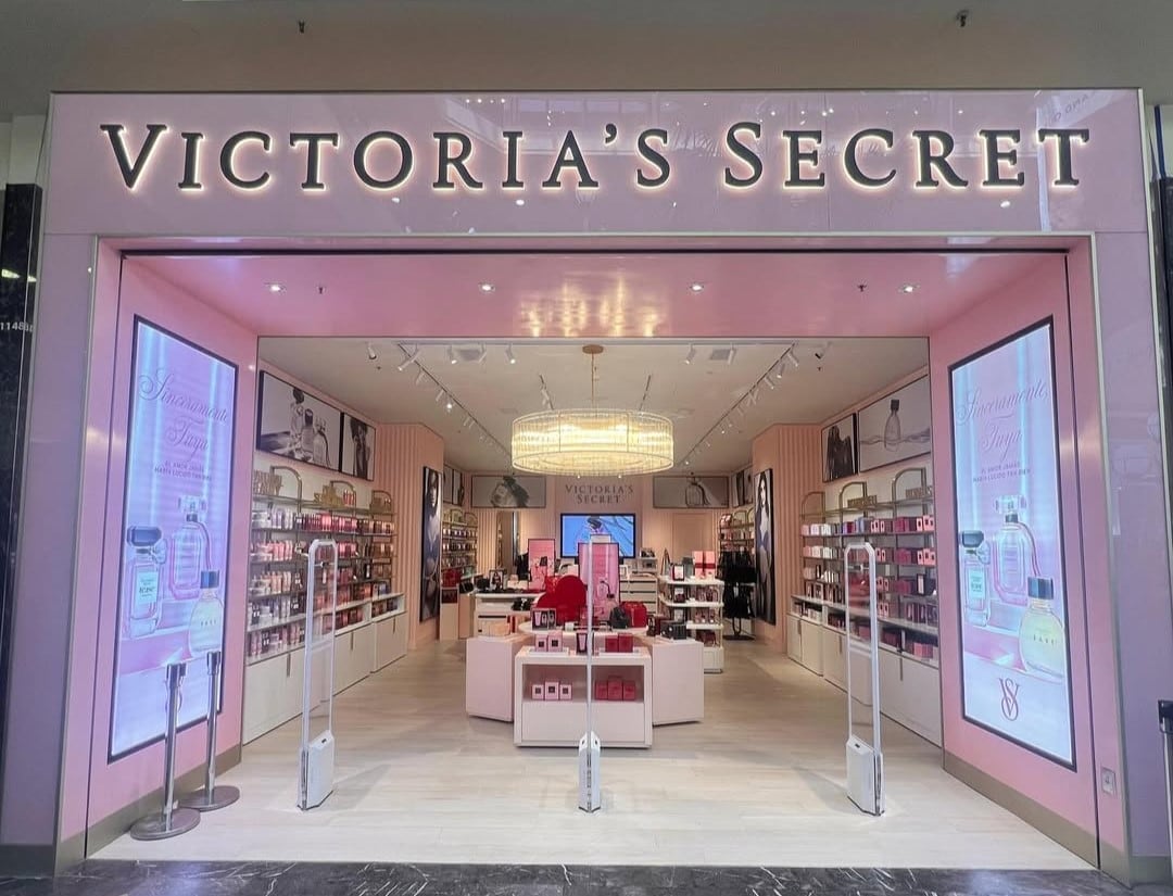 Victoria's Secret abrió su primer local en la Argentina, en el Unicenter