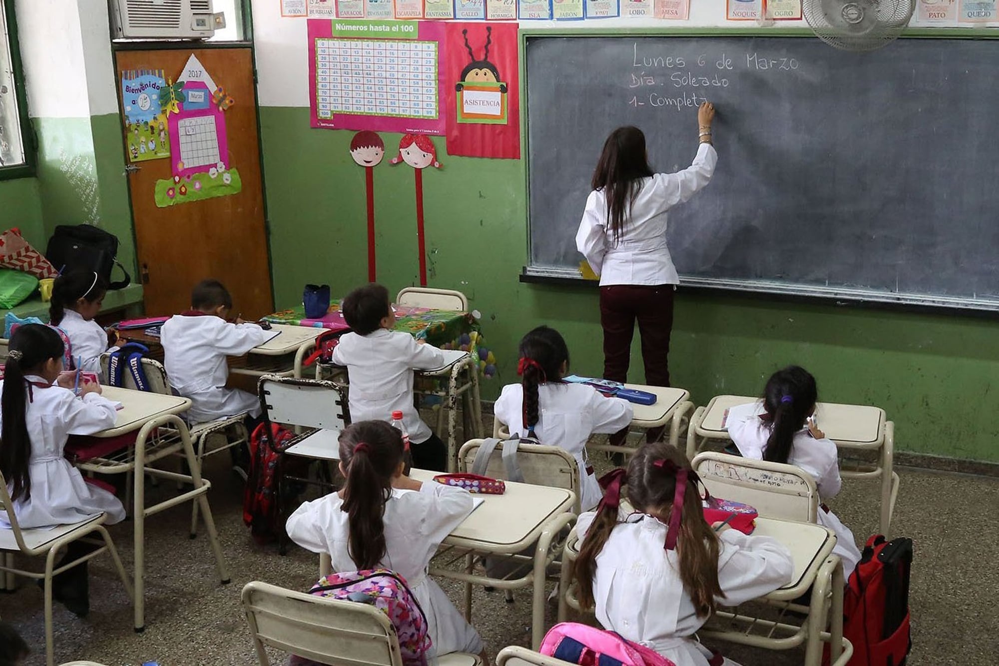 El voucher educativo es para los tres niveles de enseñanza