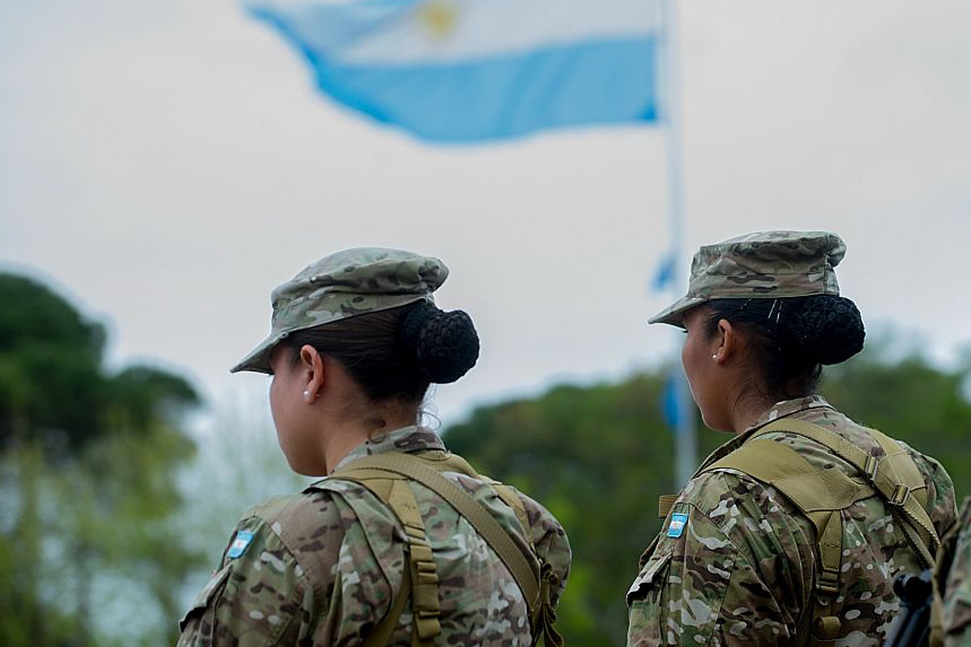 Confirman nuevo aumento de sueldos para las Fuerzas Armadas argentinas, ¿cómo quedaron los haberes en abril?