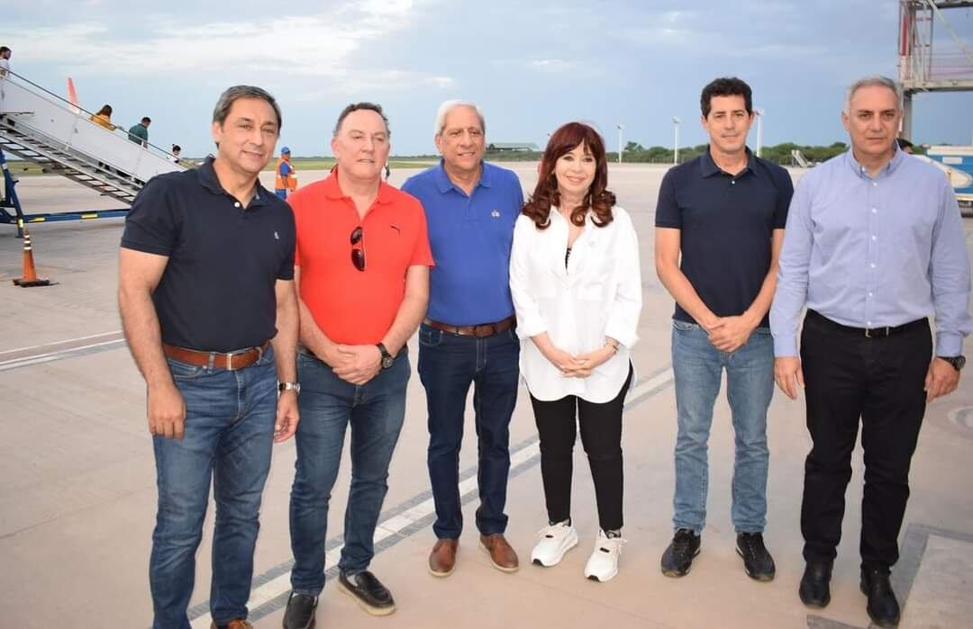 La recepción a Cristina, que llegó a Santiago del Estero con Wado de Pedro