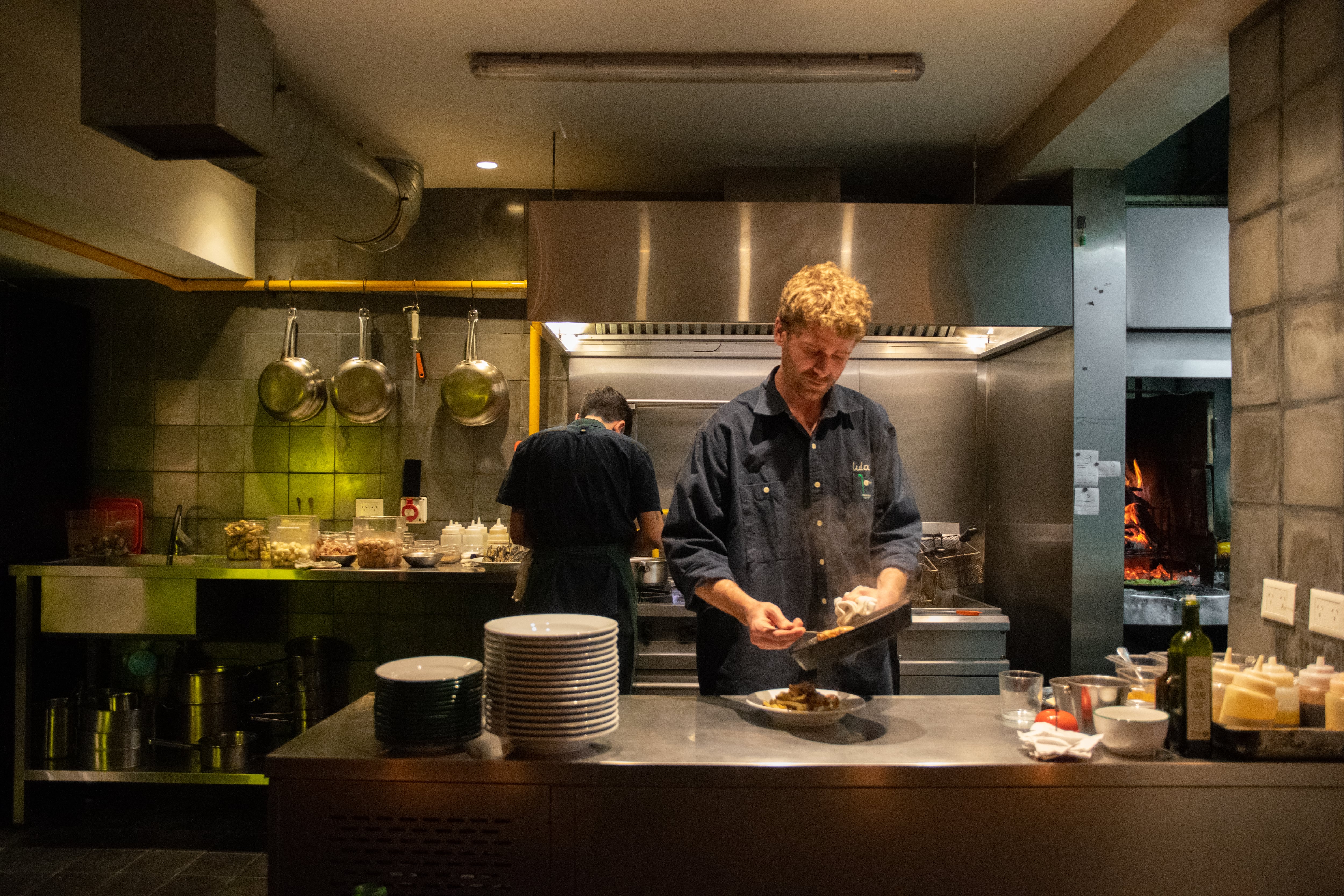 La cocina a la vista es una de sus marcas registradas