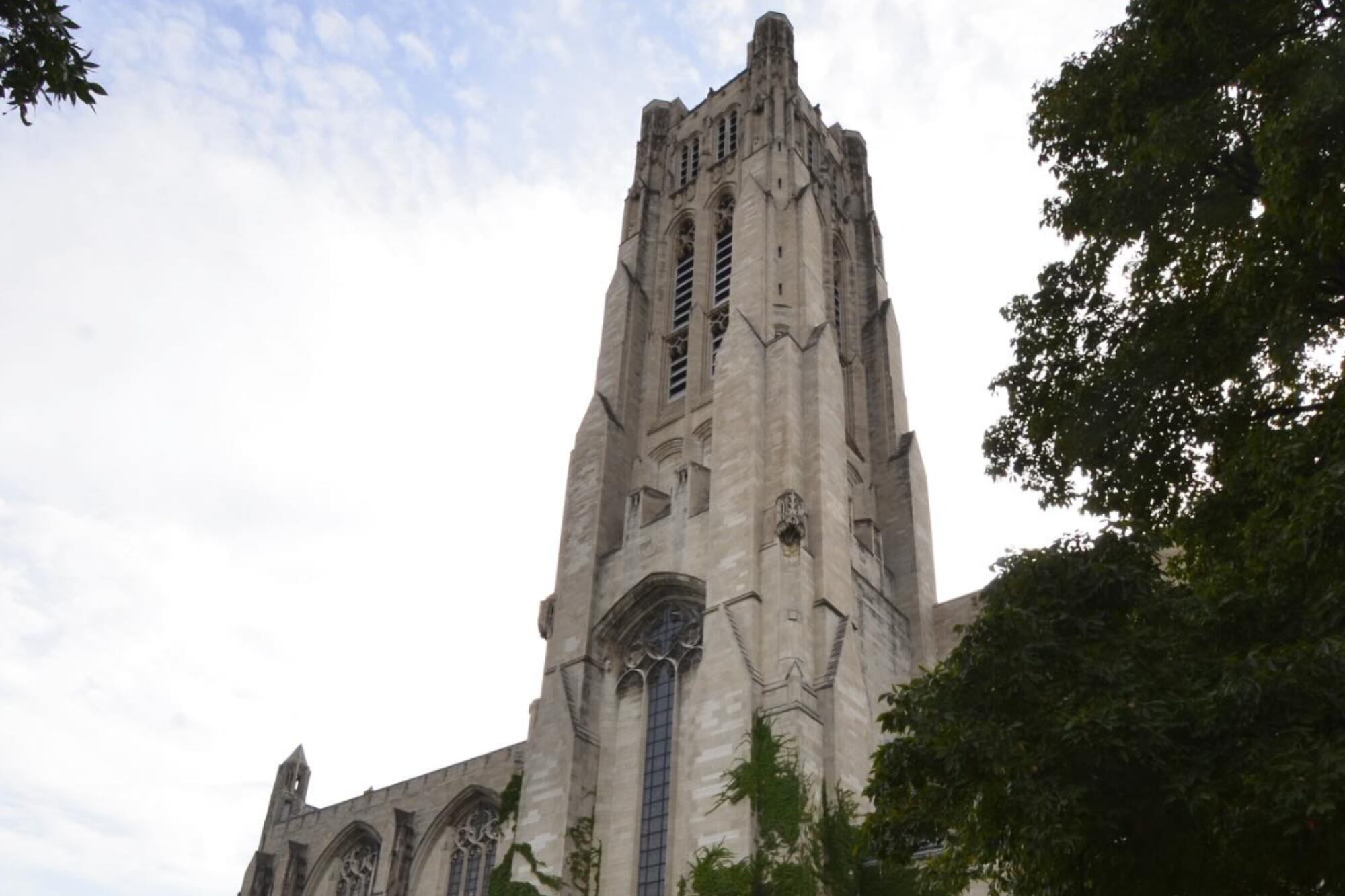 La Capilla Rockefeller es una de las más representativas de la ciudad y el estado de Illinois