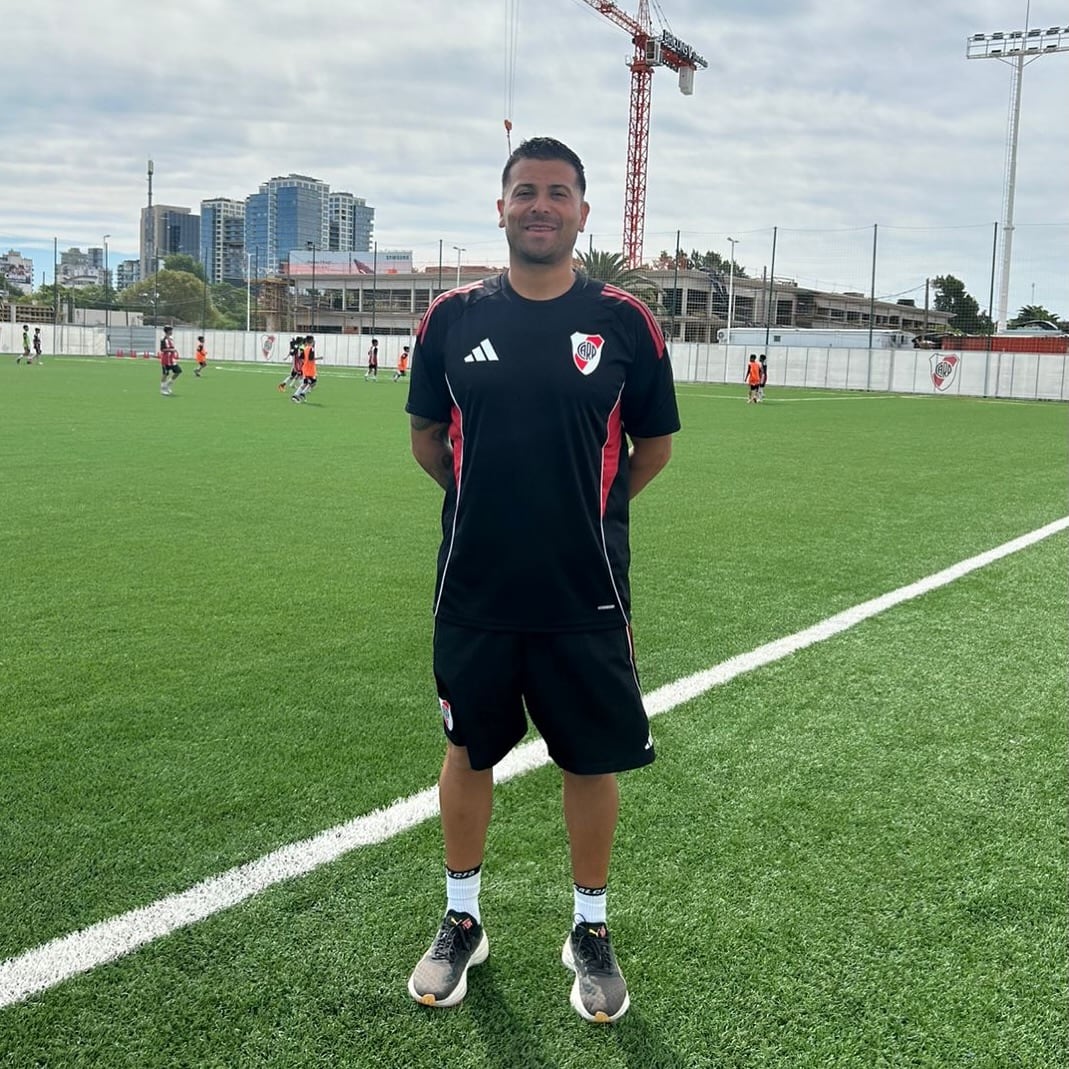 Juan Maldonado, entrenador de inferiores en River