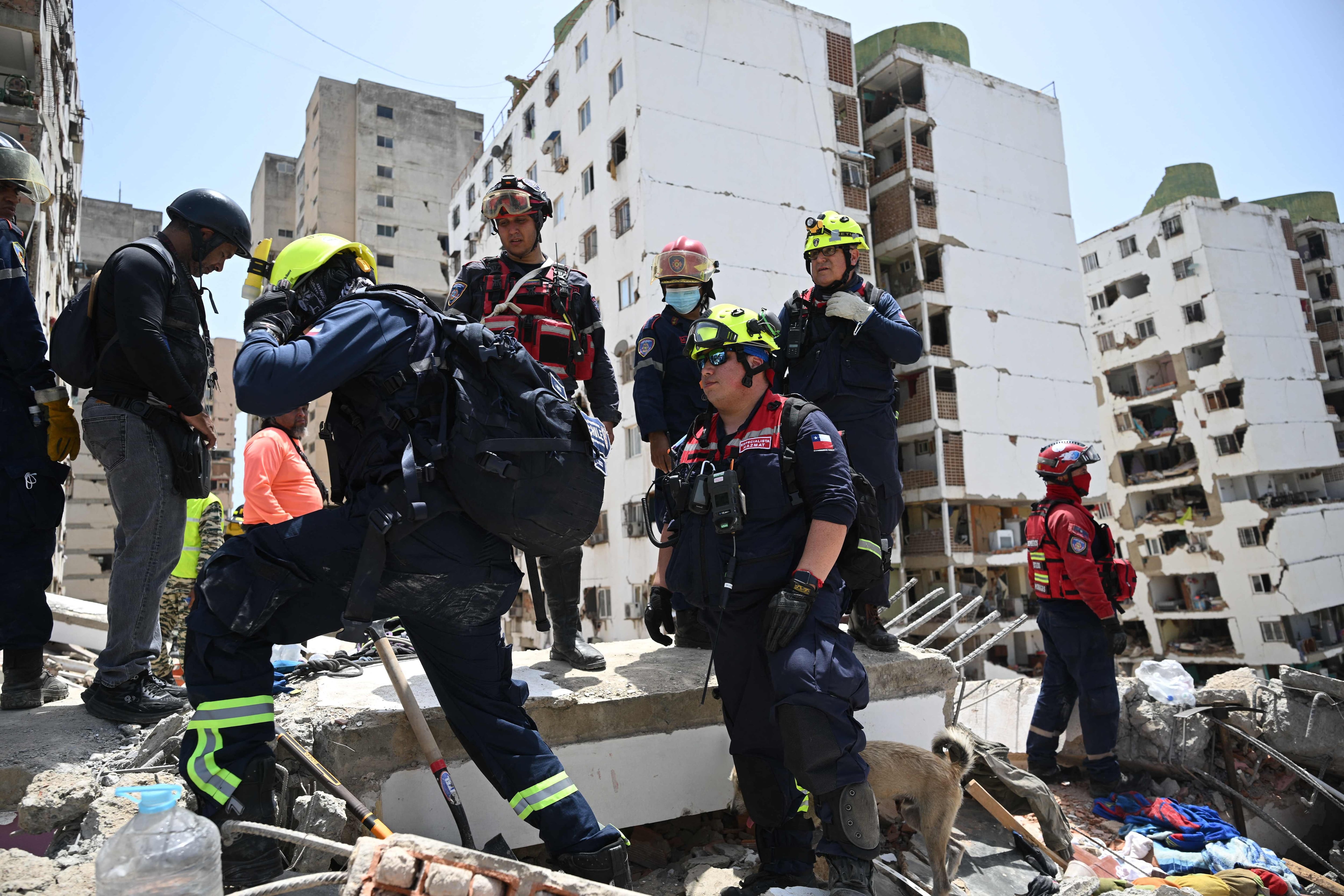 El Gobierno busca a siete argentinos desaparecidos durante los terremotos en Venezuela y envía una misión humanitaria.